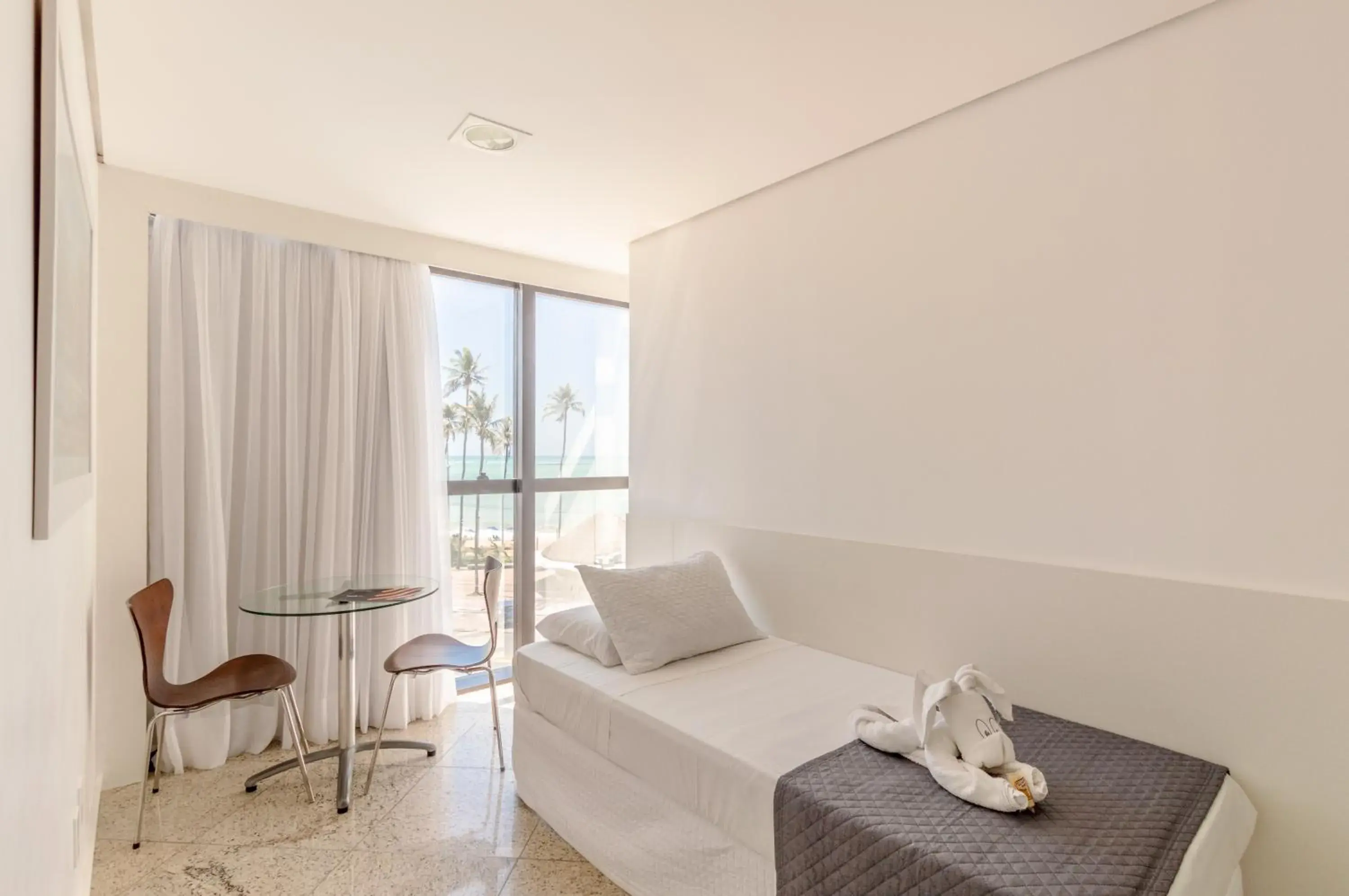 Premium Triple Room with Sea Side View in Hotel Brisa Tower Maceió Premium Triple Room with Sea Side View in Hotel Brisa Tower Maceió