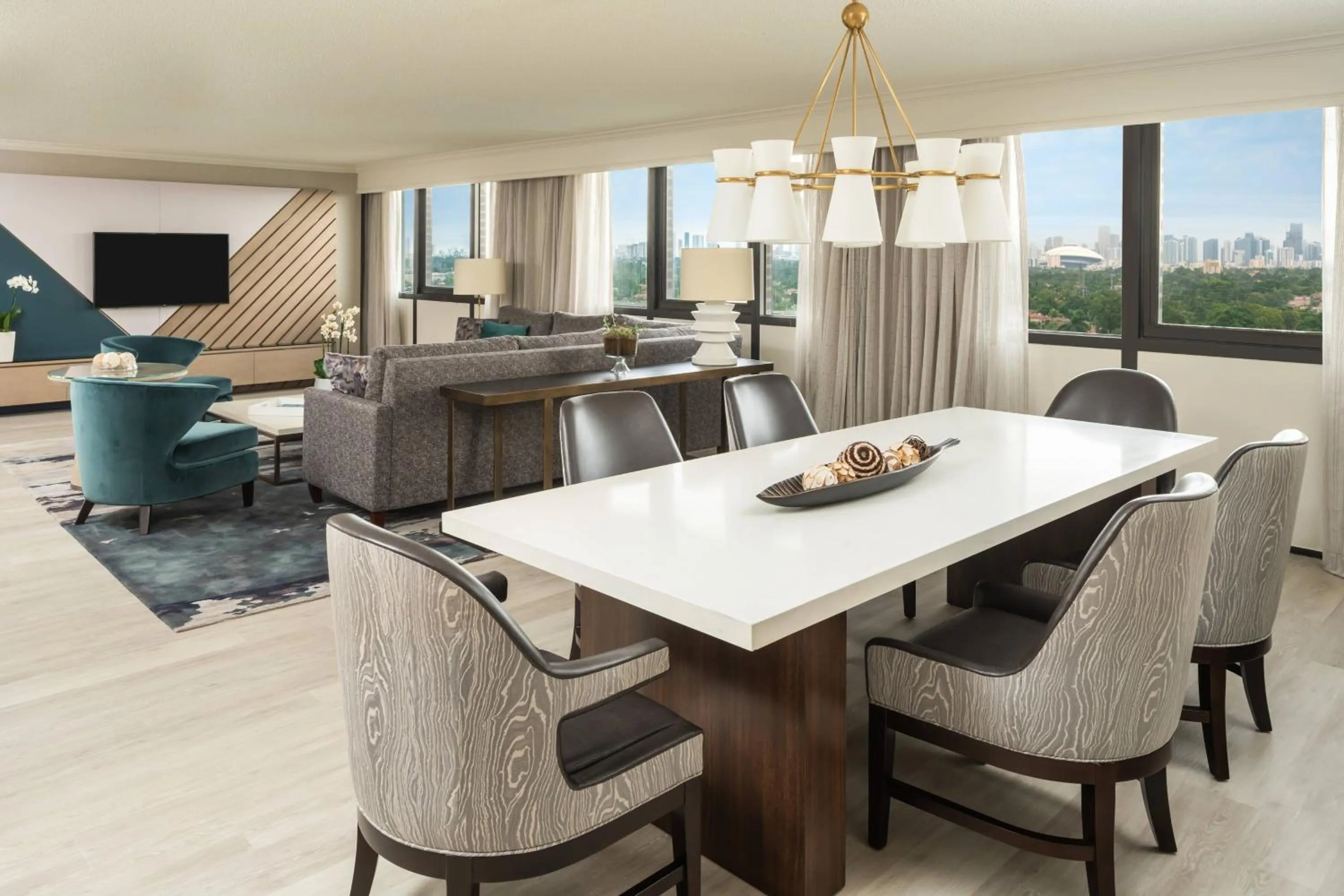 Bedroom in Miami Airport Marriott