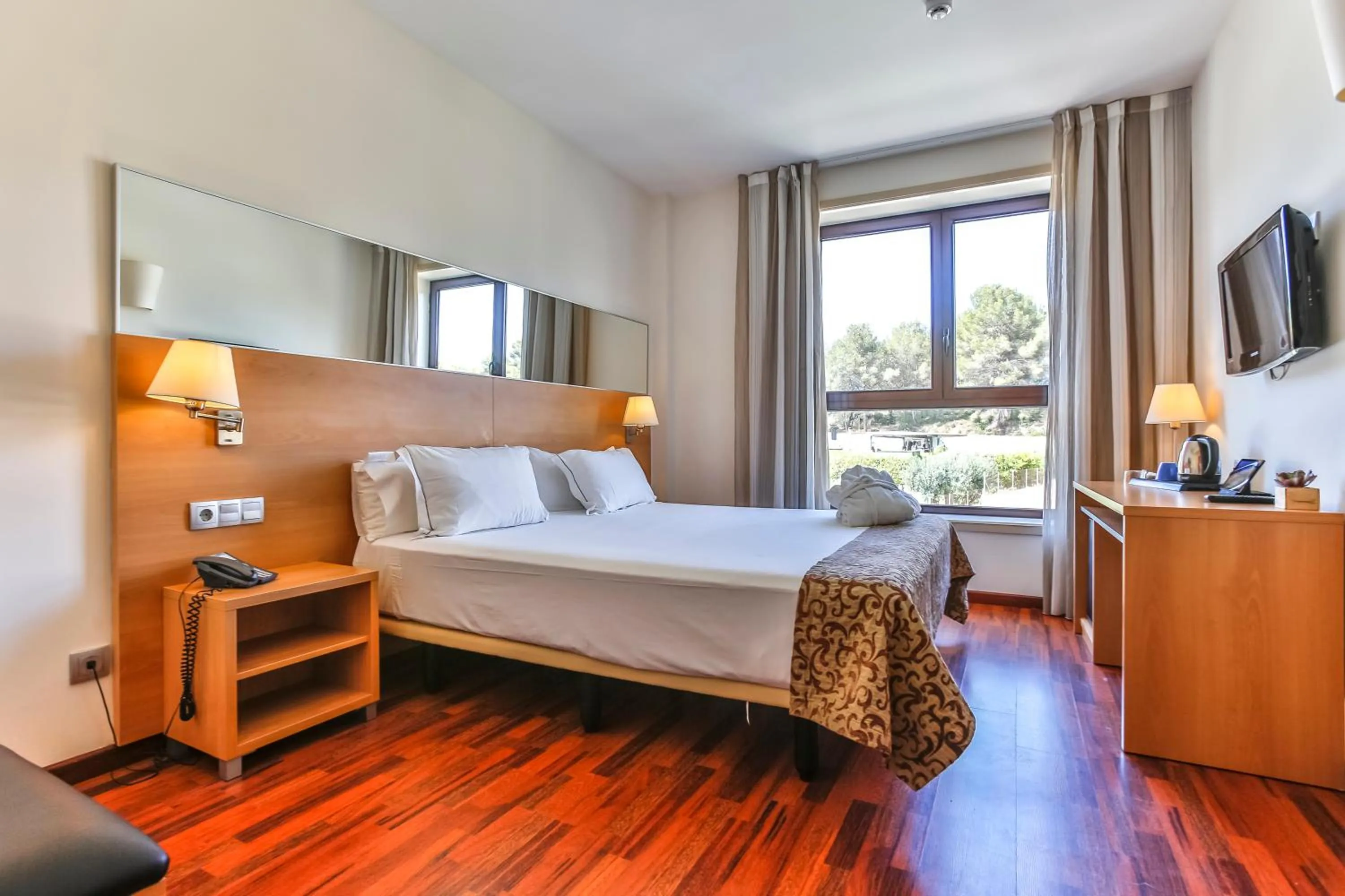 Bed in Hotel Desitges