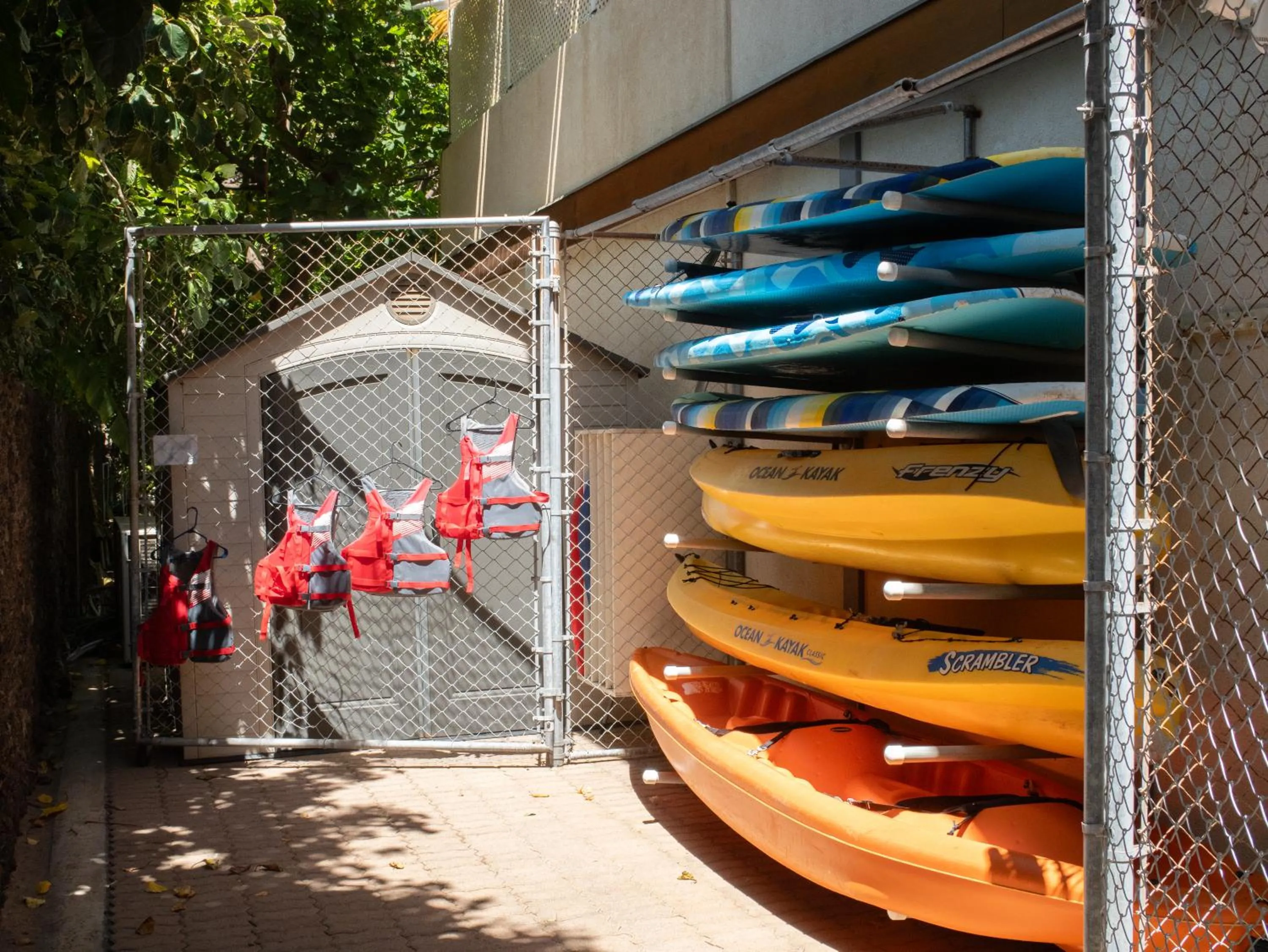 Property building in Aloha Aku Hula2 Suite - Experience Beachfront Bliss