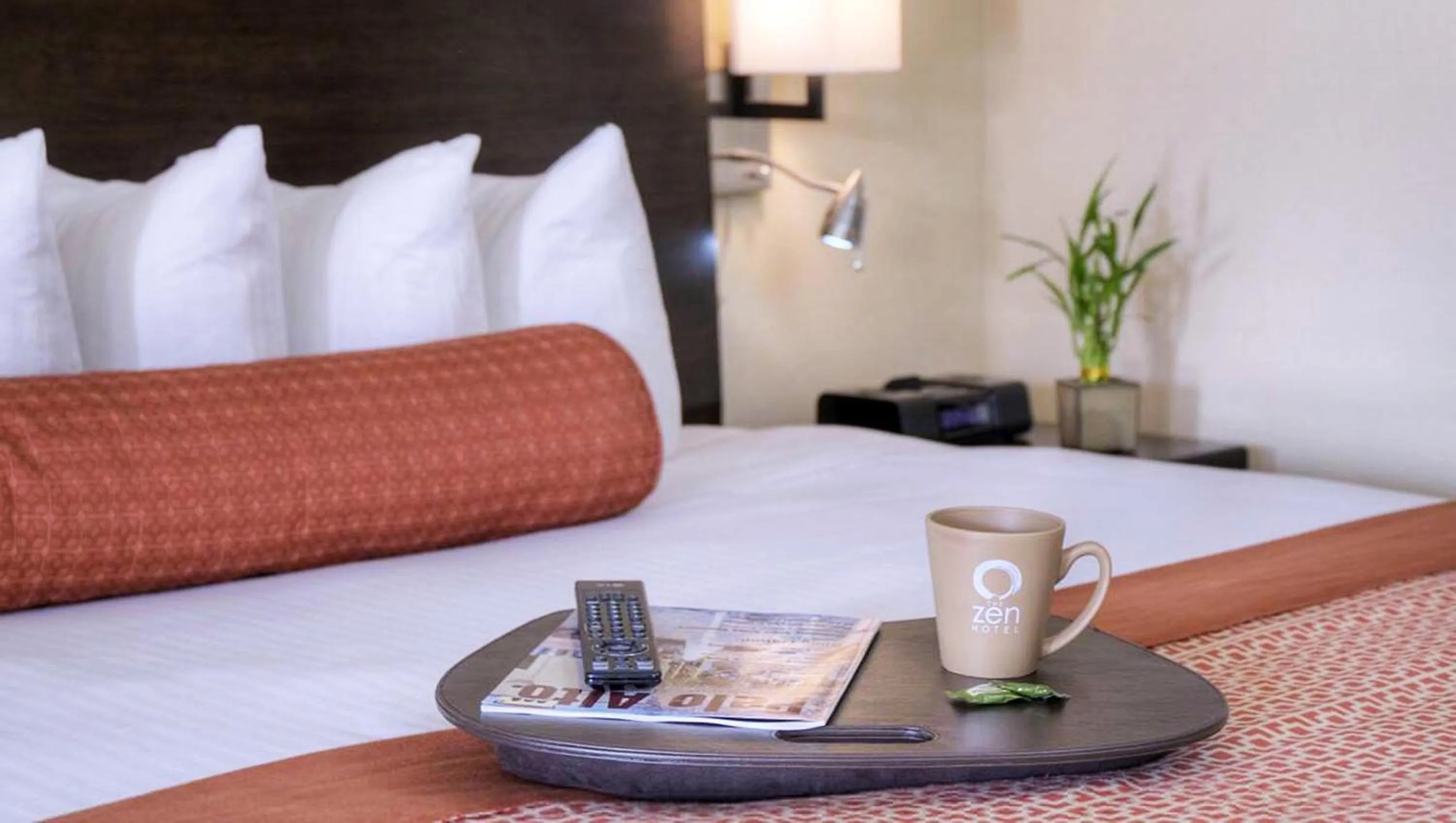 Bedroom, Bed in The Zen Hotel Palo Alto