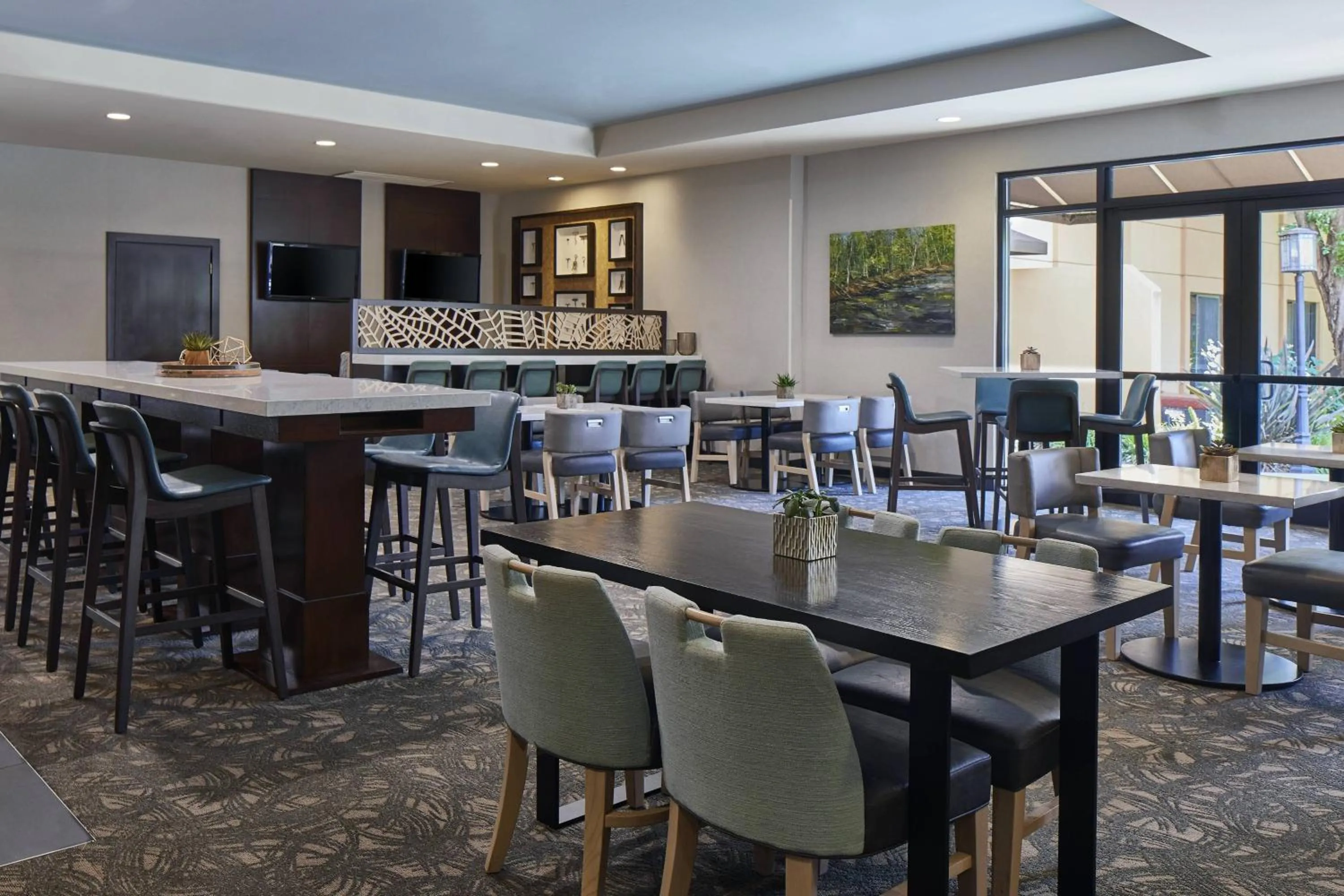 Lounge or bar in Napa Valley Marriott Hotel & Spa