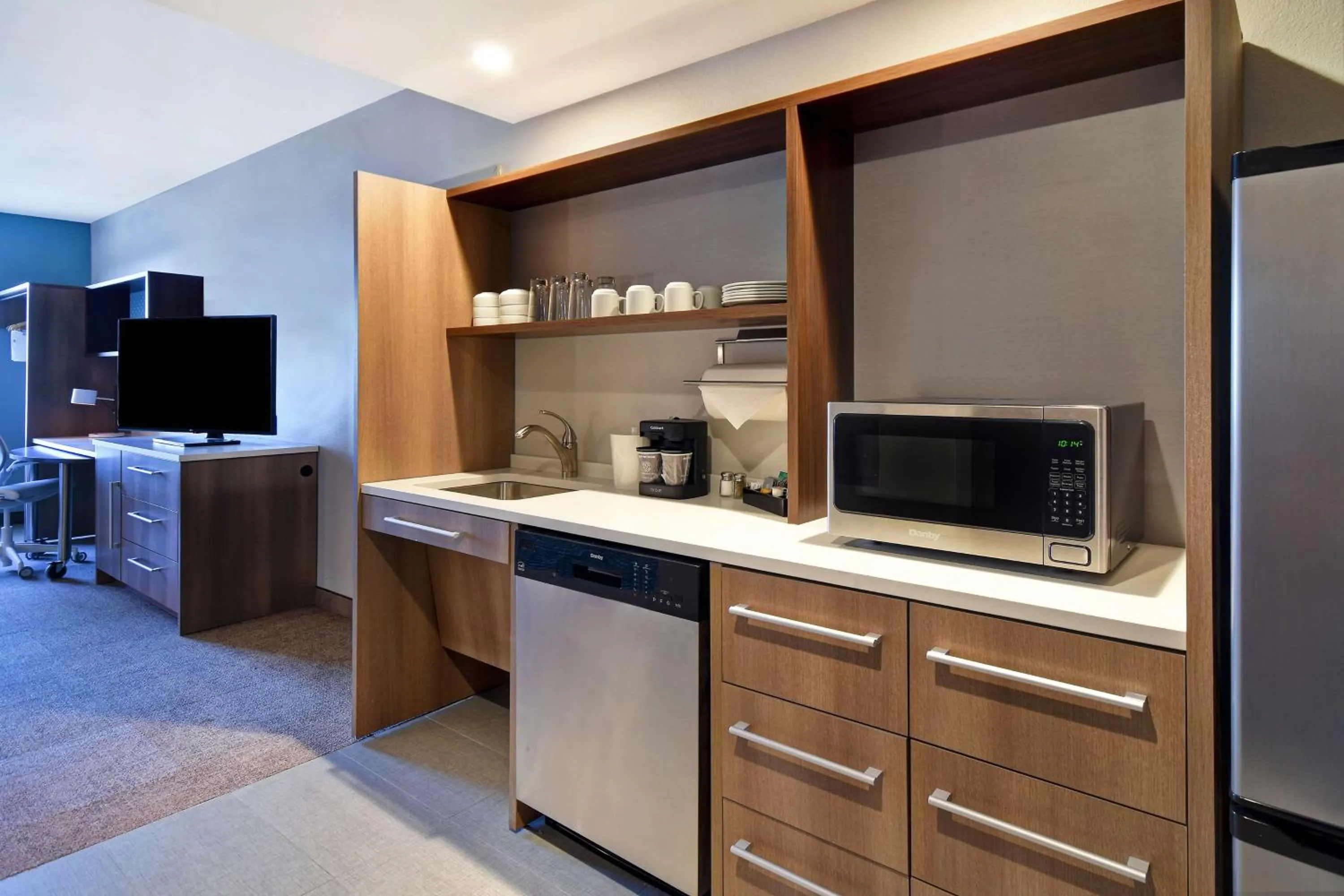 Bedroom in Home2 Suites By Hilton Bowling Green, Oh