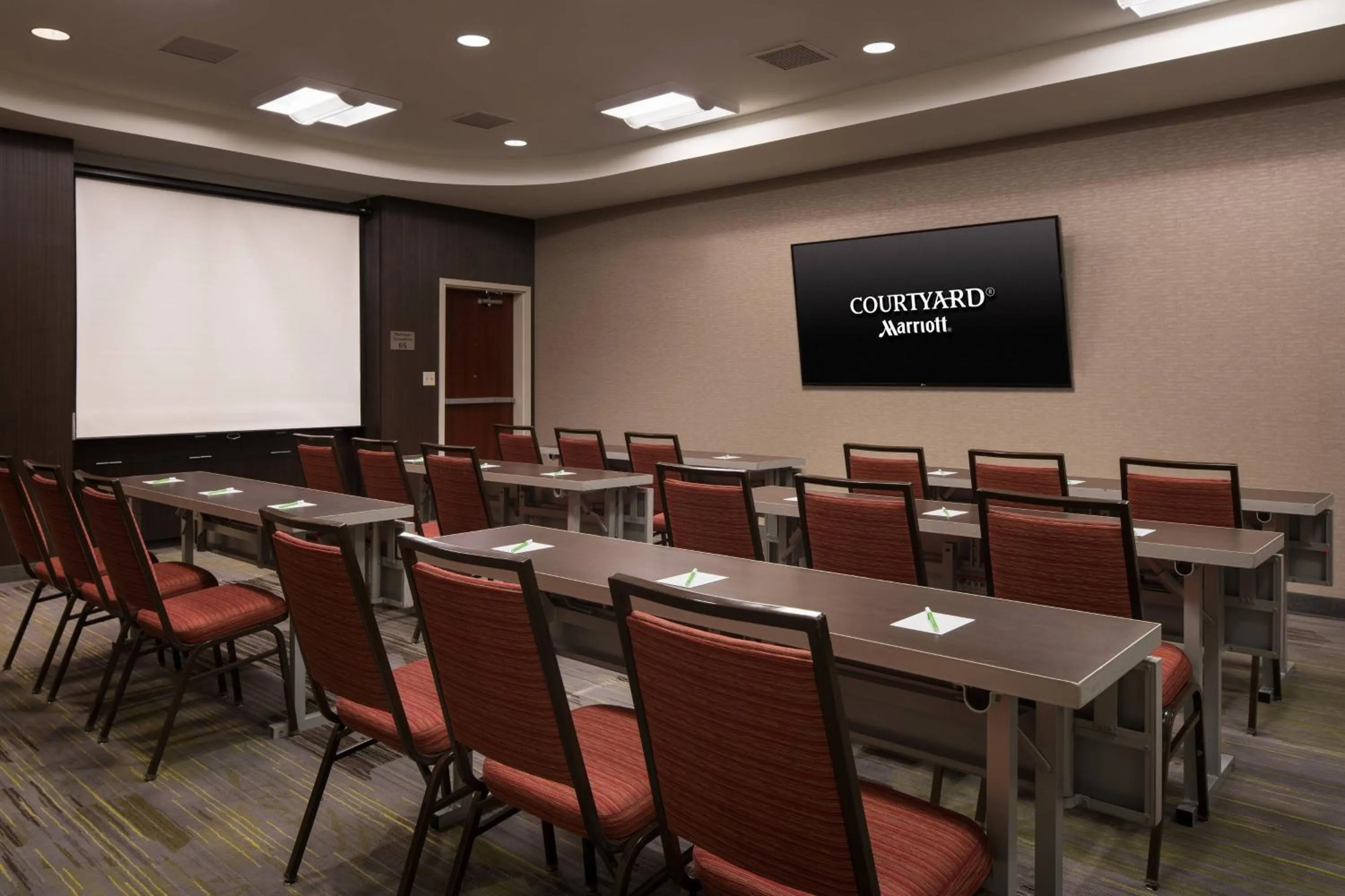 Meeting/conference room in Courtyard by Marriott Glenwood Springs