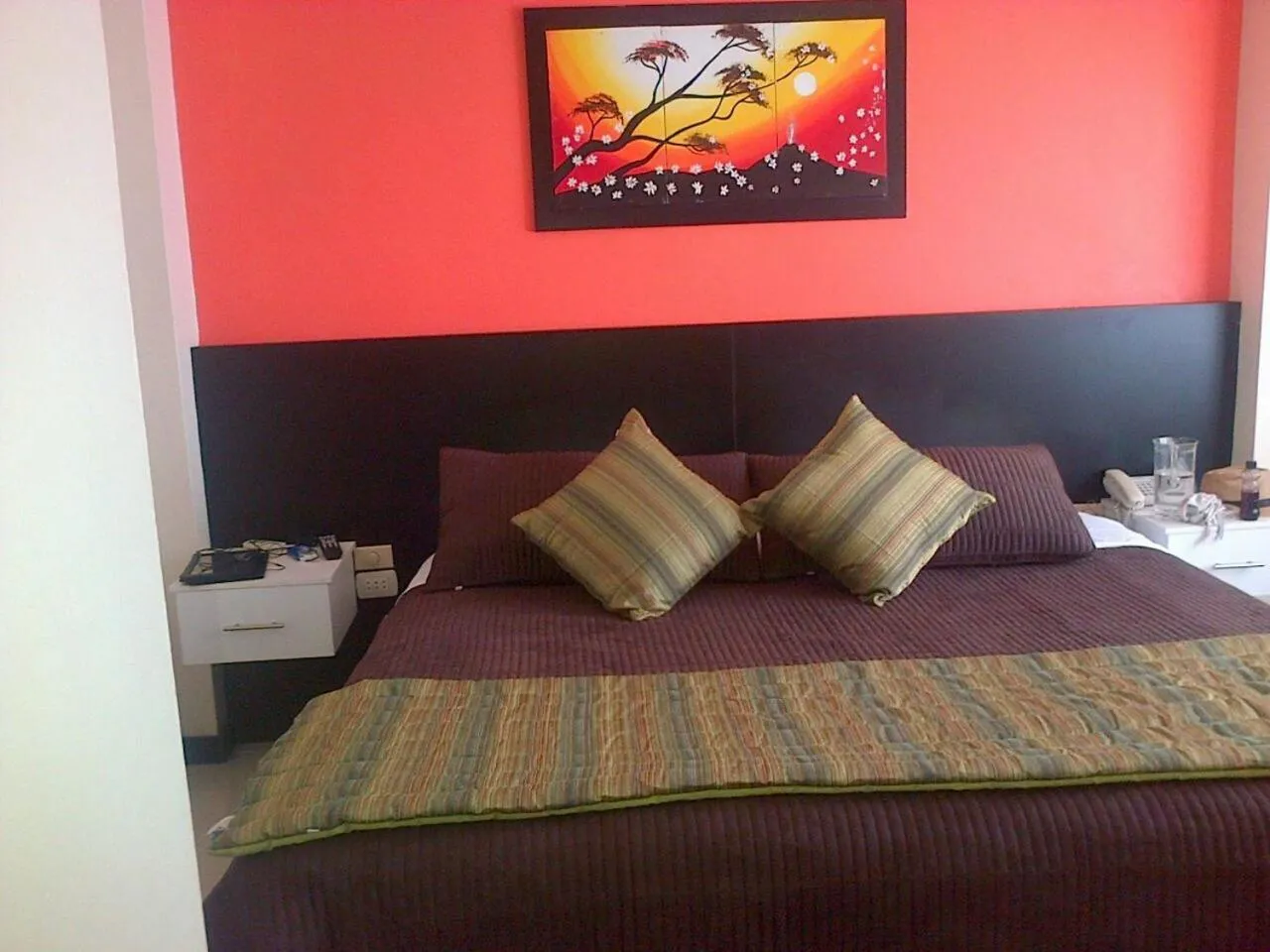 Bed in Hotel San Vicente Galapagos