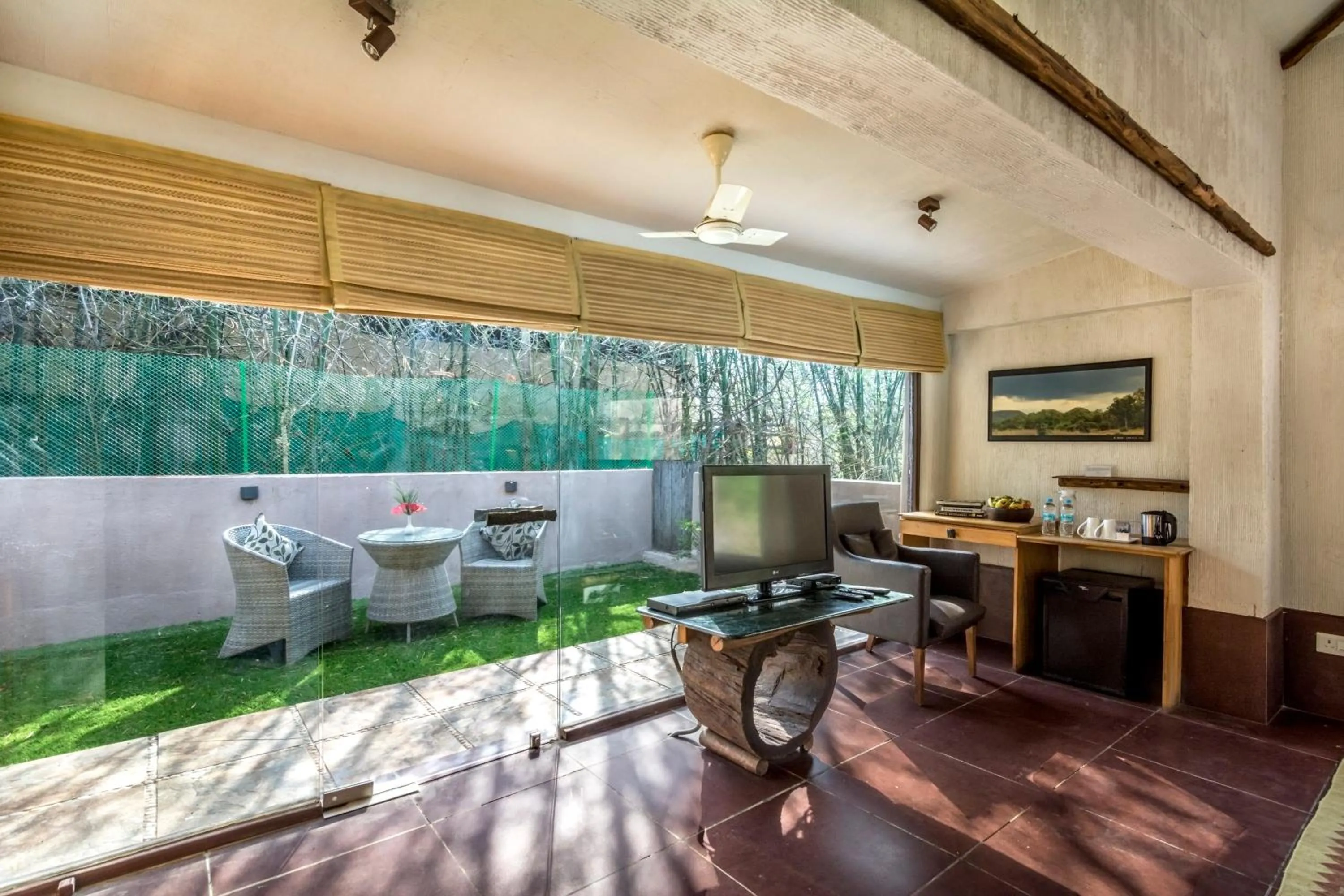 Living room in The Riverwood Forest Retreat Pench