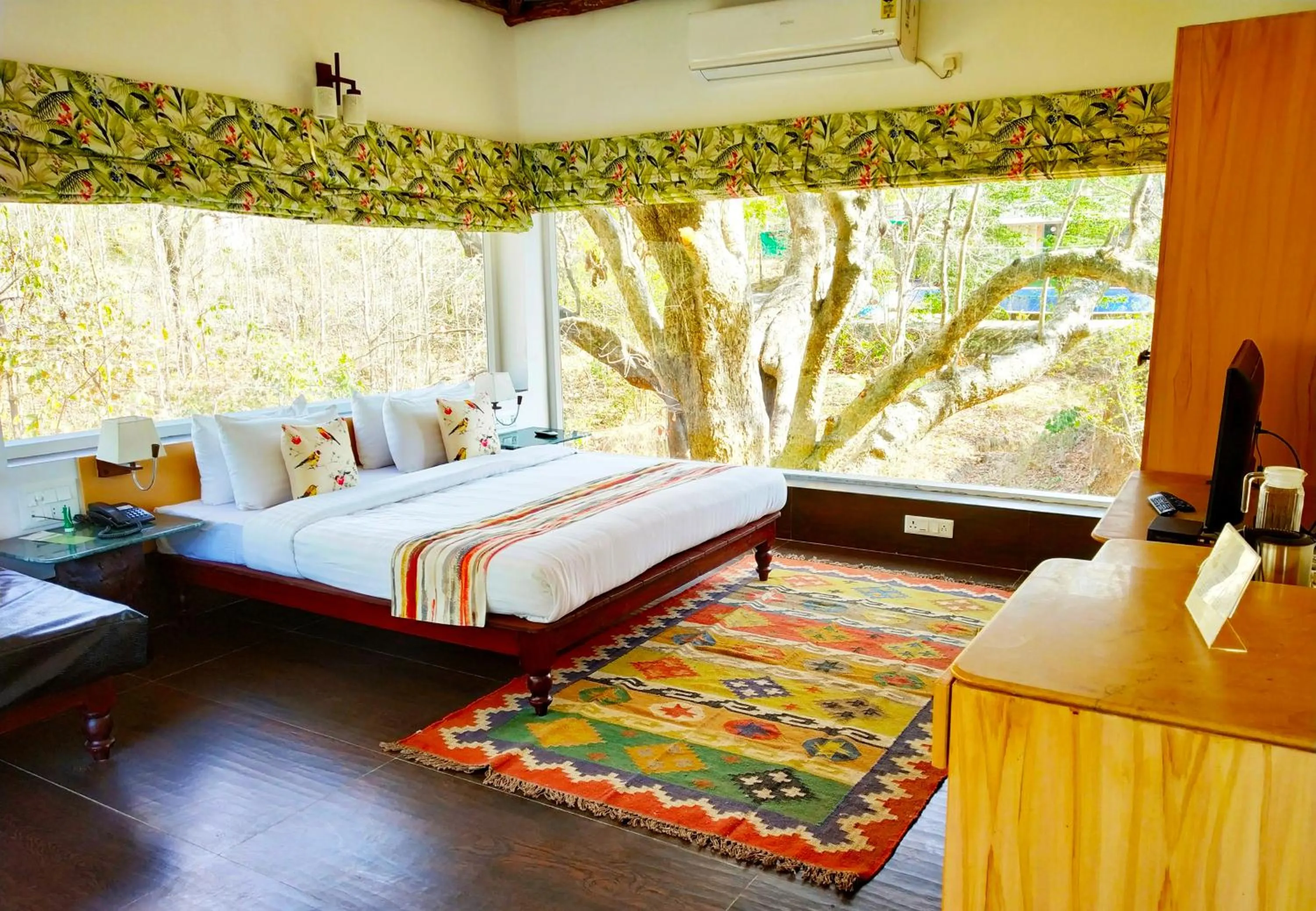 Bedroom, Bed in The Riverwood Forest Retreat Pench