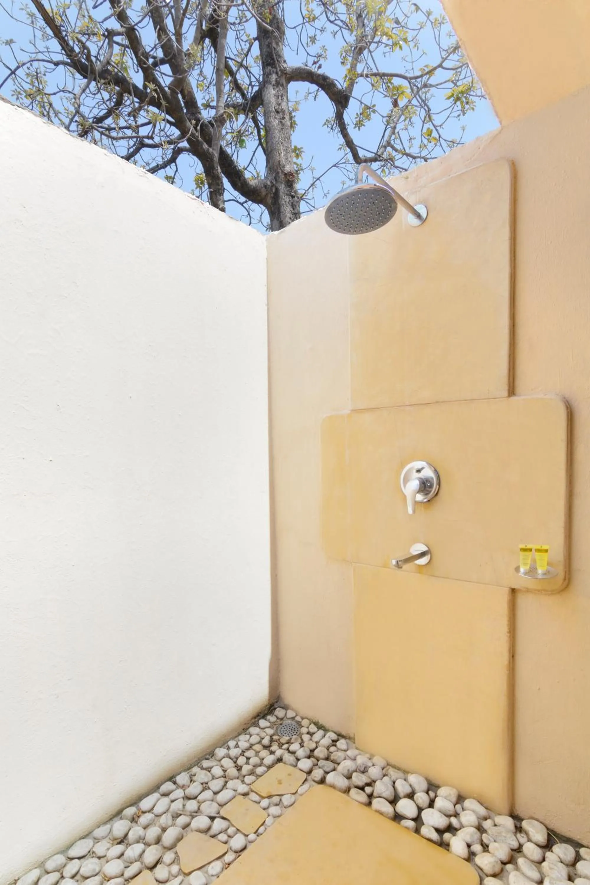 Bathroom in The Riverwood Forest Retreat Pench
