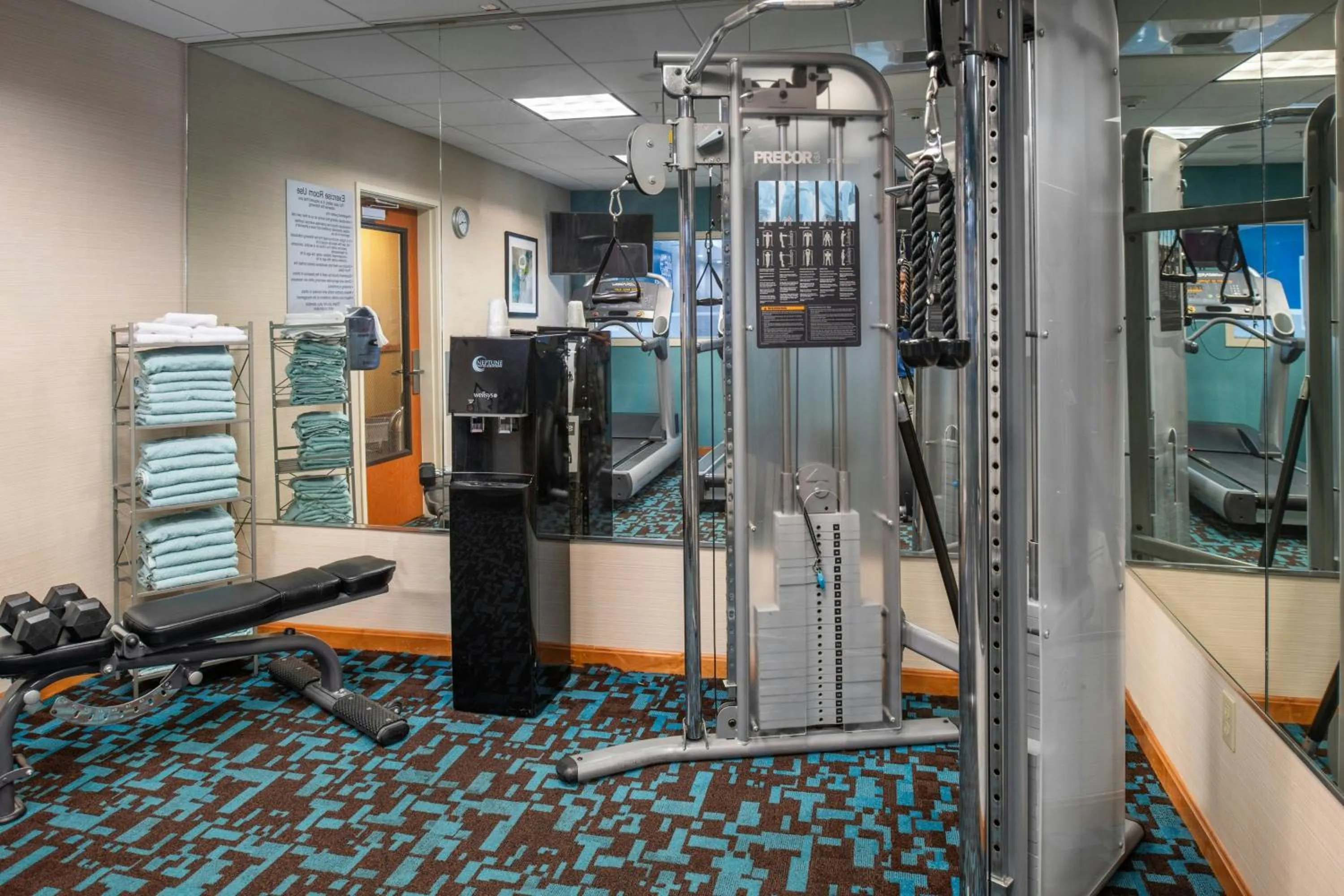 Fitness centre/facilities in Fairfield Inn and Suites by Marriott Elk Grove