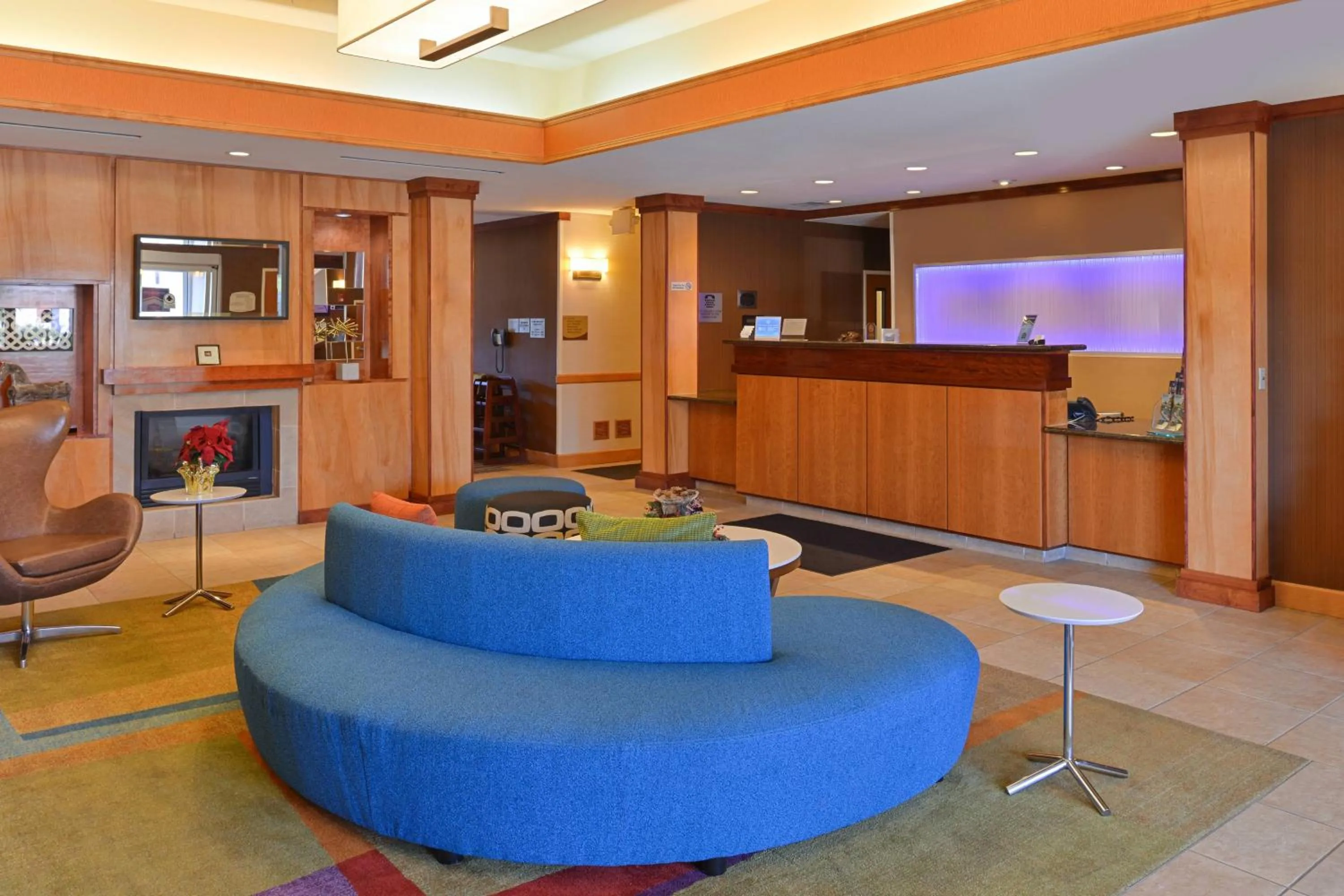 Lobby or reception in Fairfield Inn and Suites by Marriott Elk Grove