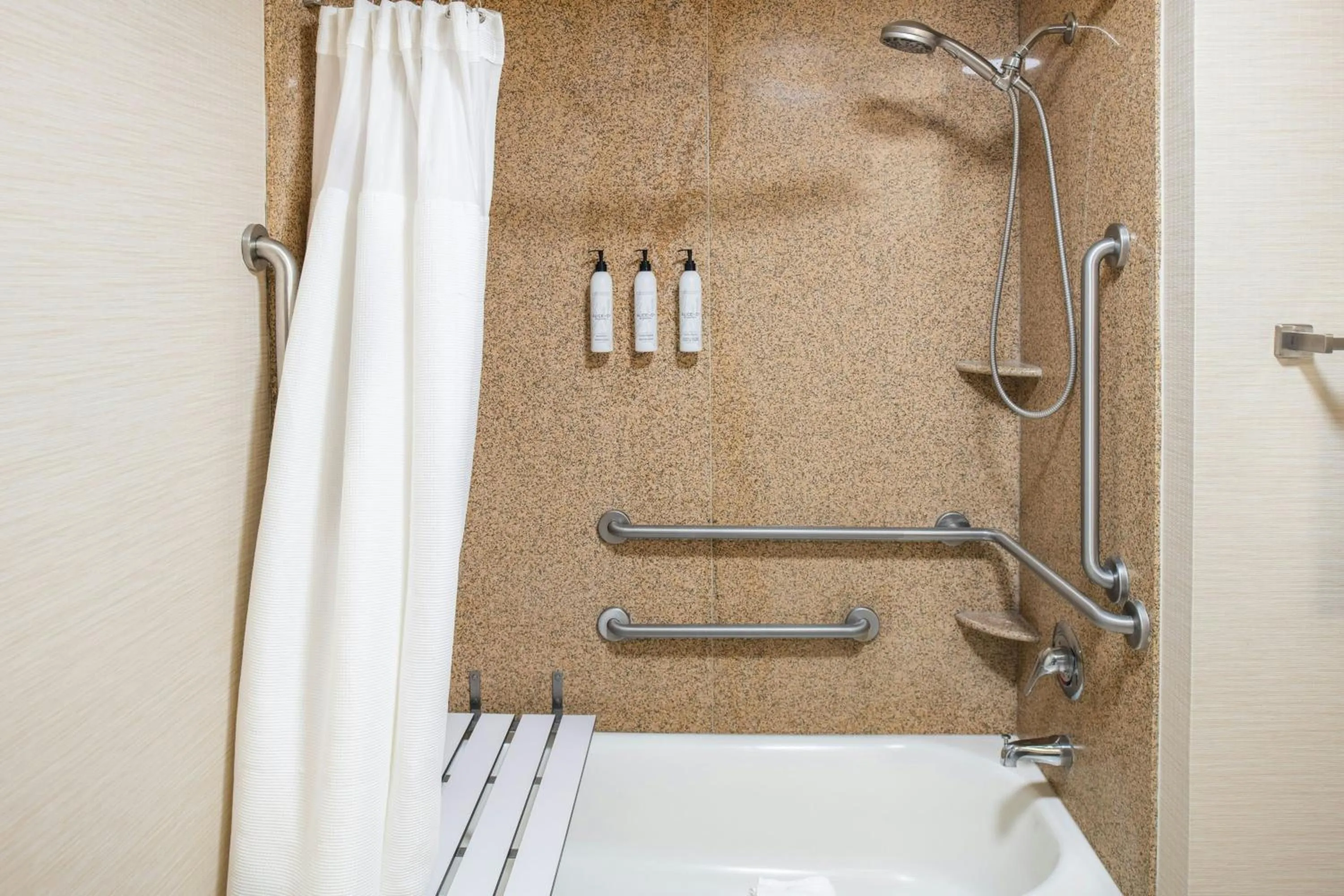 Photo of the whole room in Fairfield Inn and Suites by Marriott Elk Grove