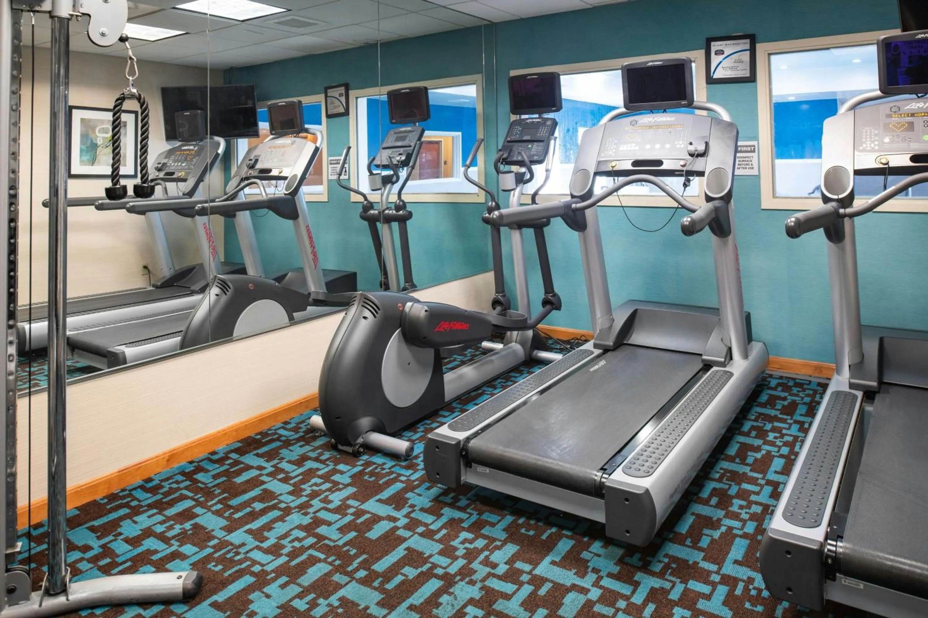 Fitness centre/facilities in Fairfield Inn and Suites by Marriott Elk Grove