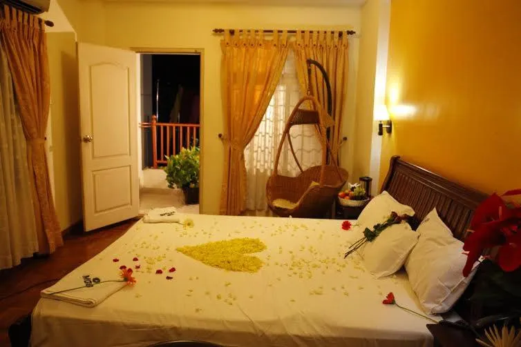 Bedroom, Bed in MGS Residency