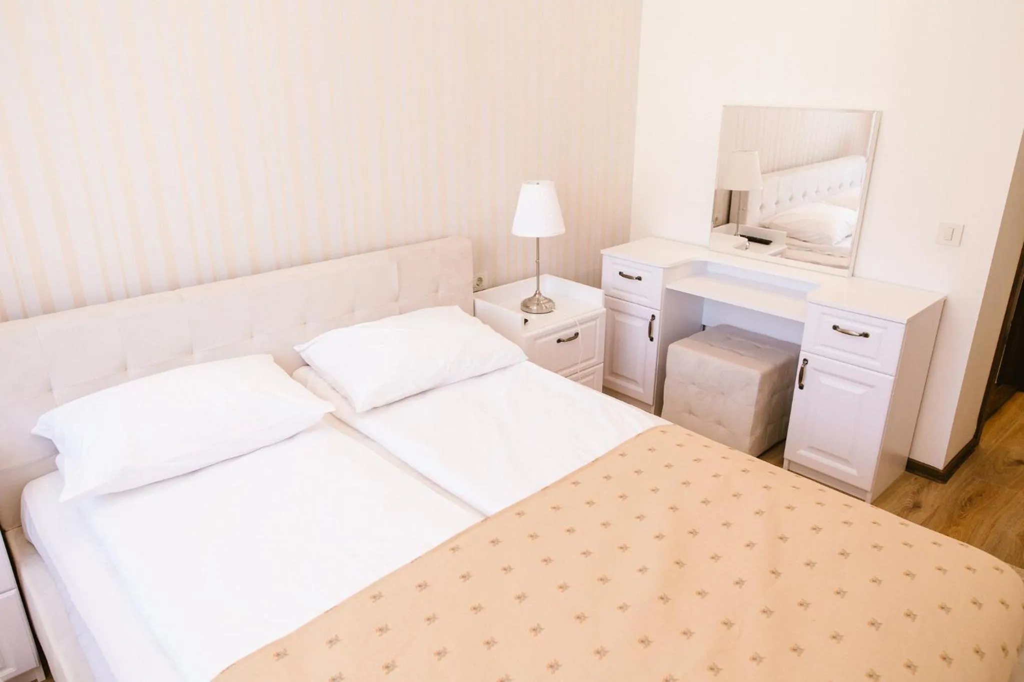 Bed in Pensiunea David