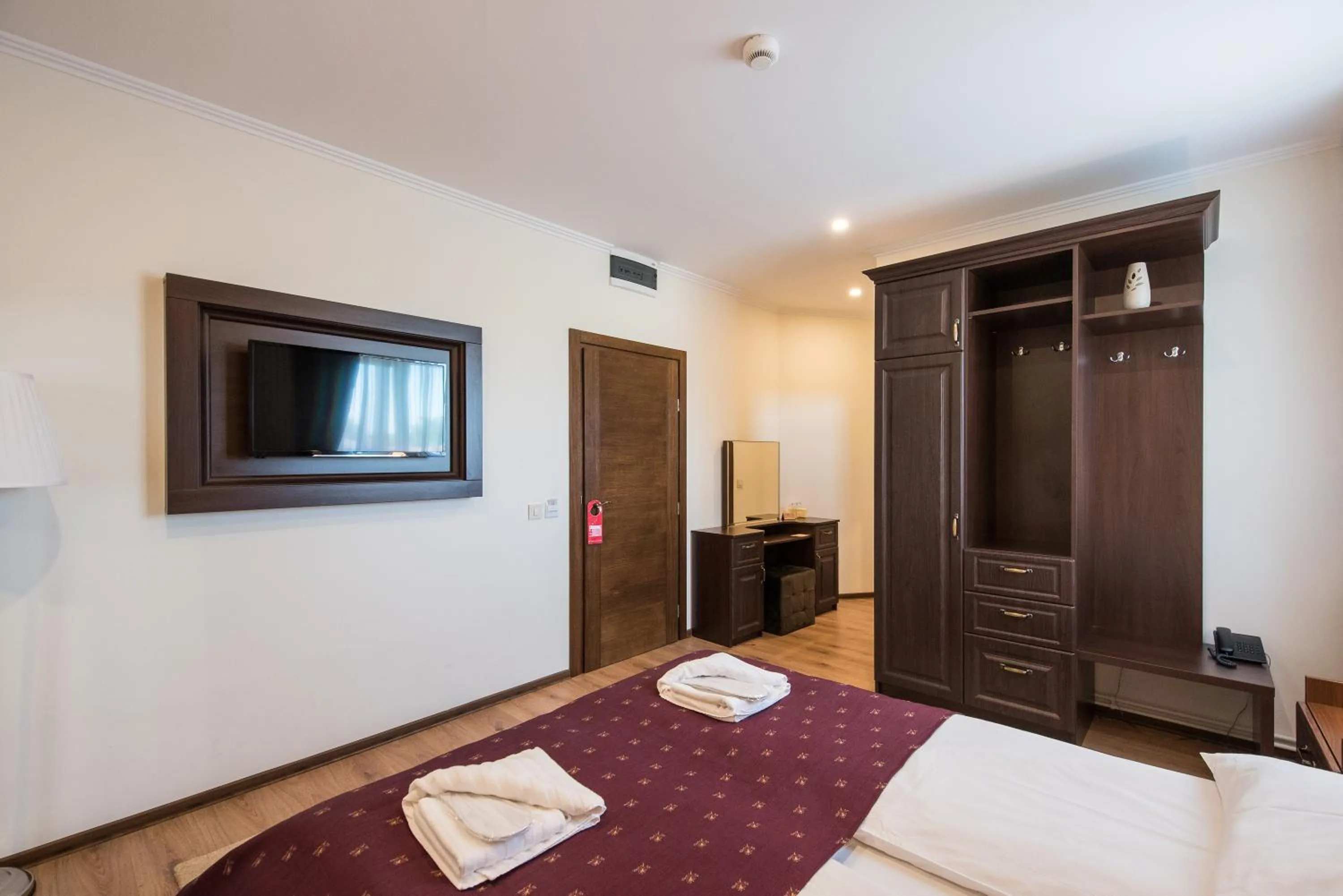 Bed in Pensiunea David