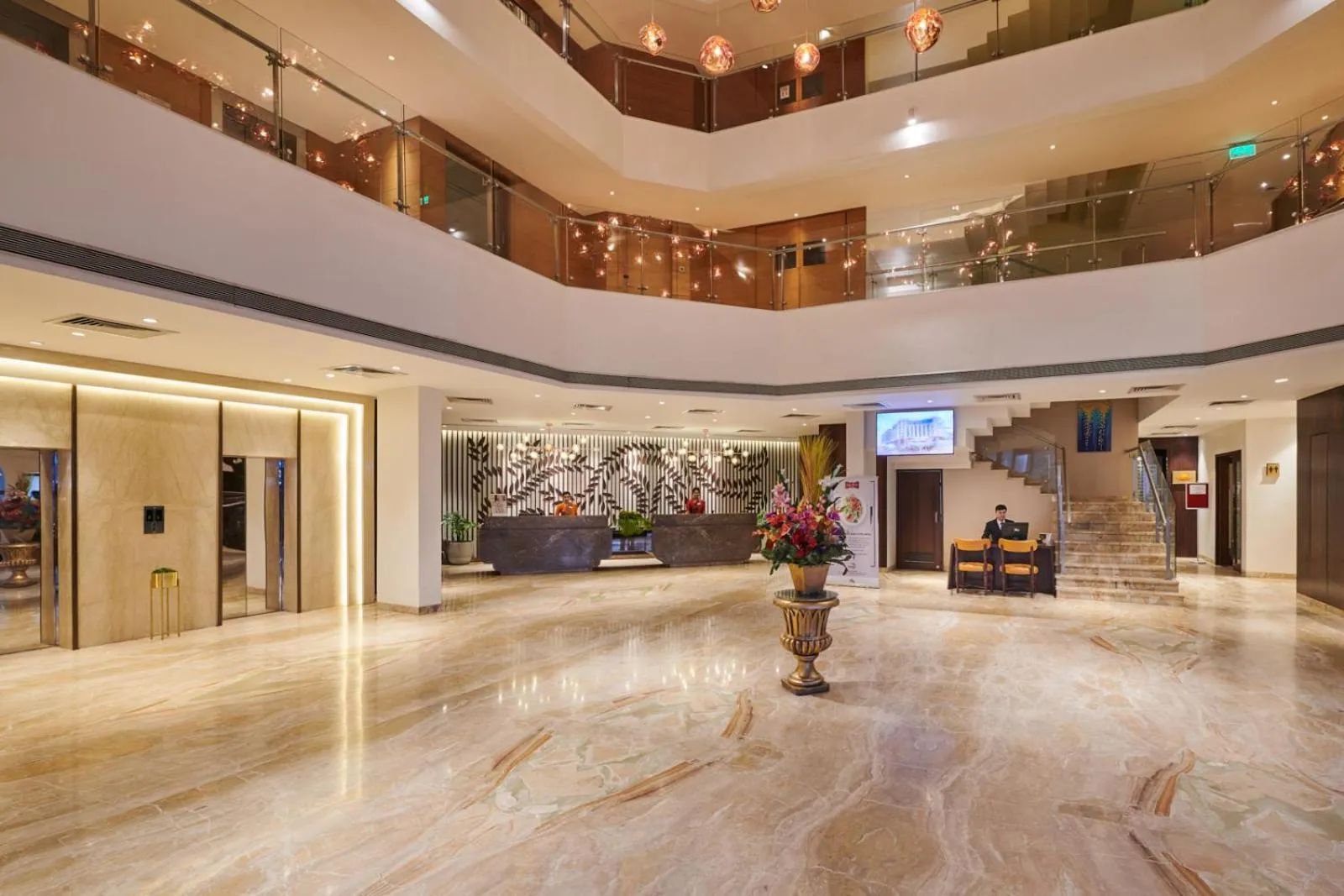 Lobby or reception in The Pride Hotel, Nagpur