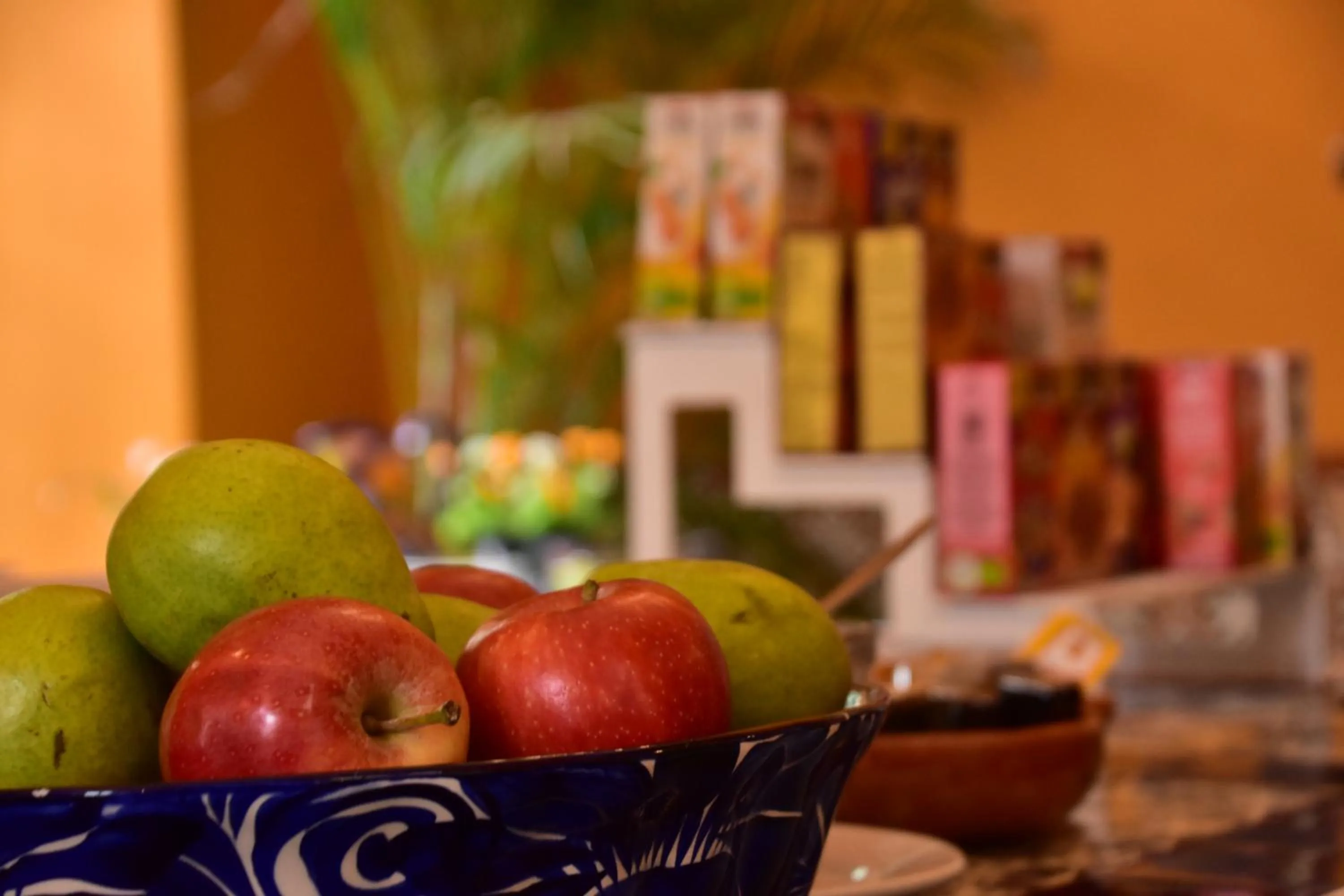 Restaurant/places to eat in Hotel Morales Historical & Colonial Downtown Core