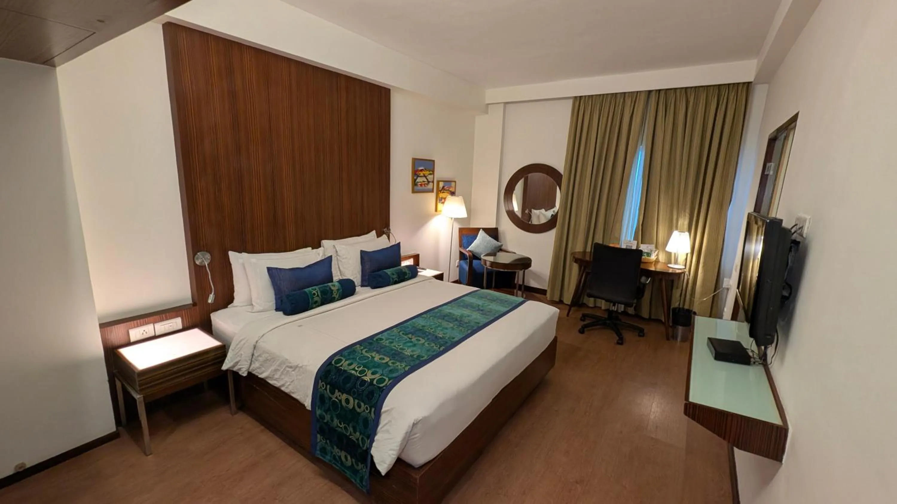 Photo of the whole room, Bed in Pride Hotel, Chennai