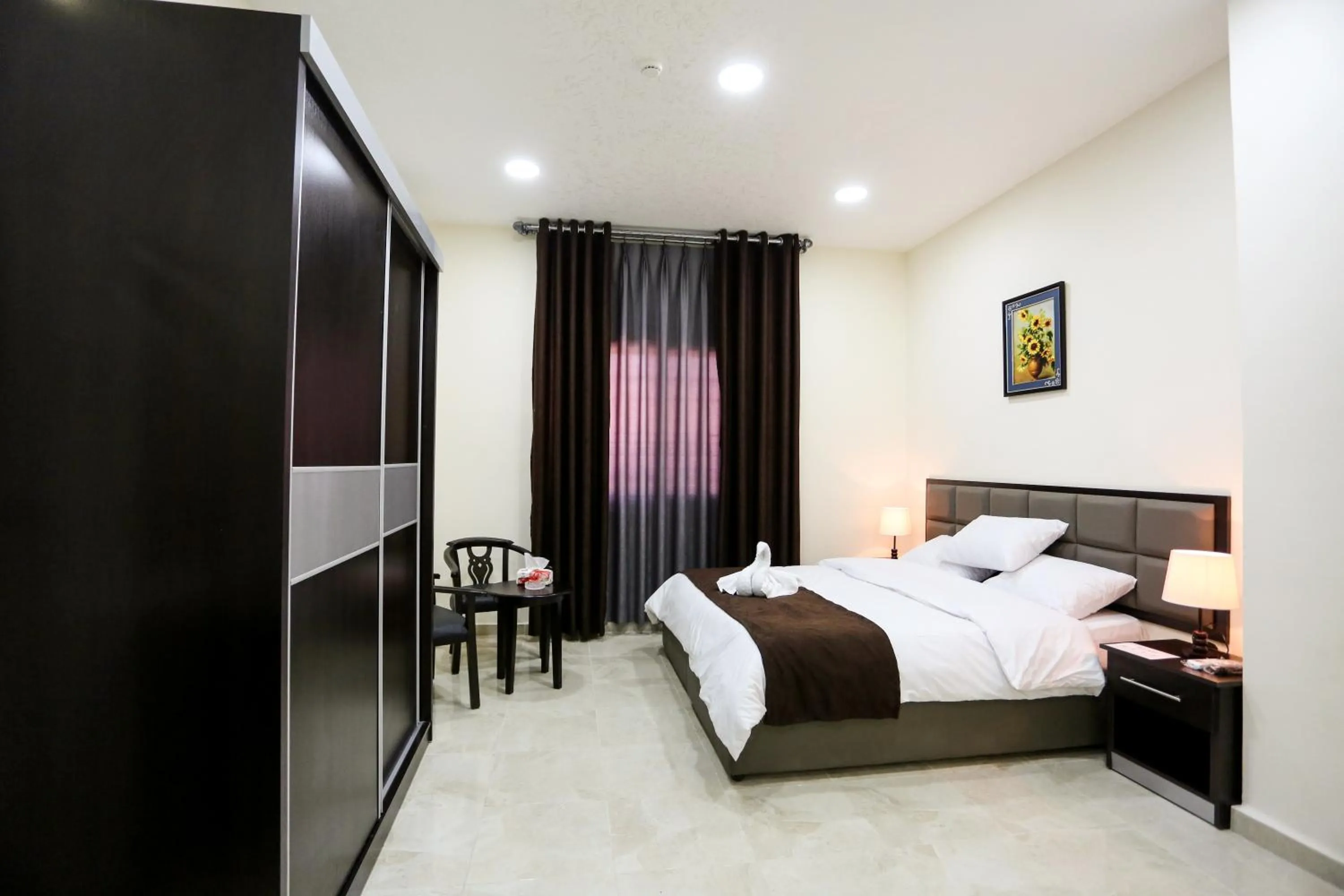 Photo of the whole room, Bed in 7Boys Hotel