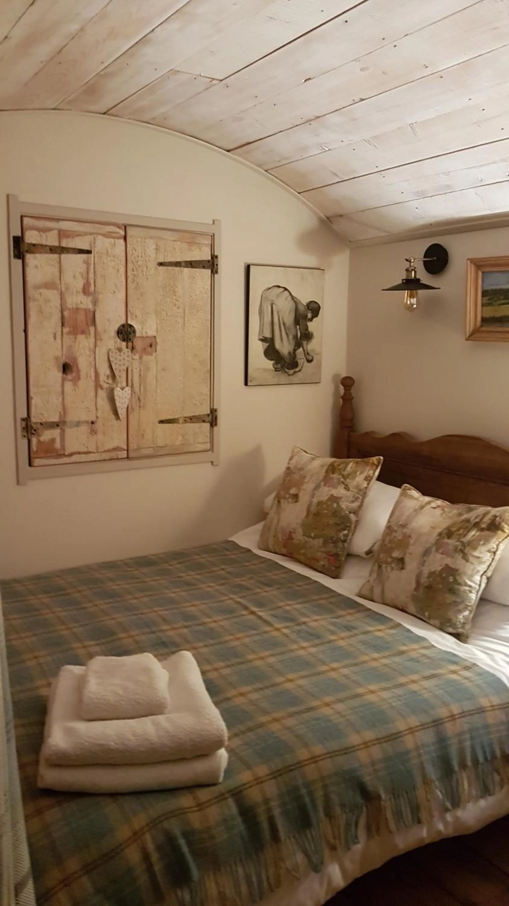 Bedroom in The Shepherds Snug