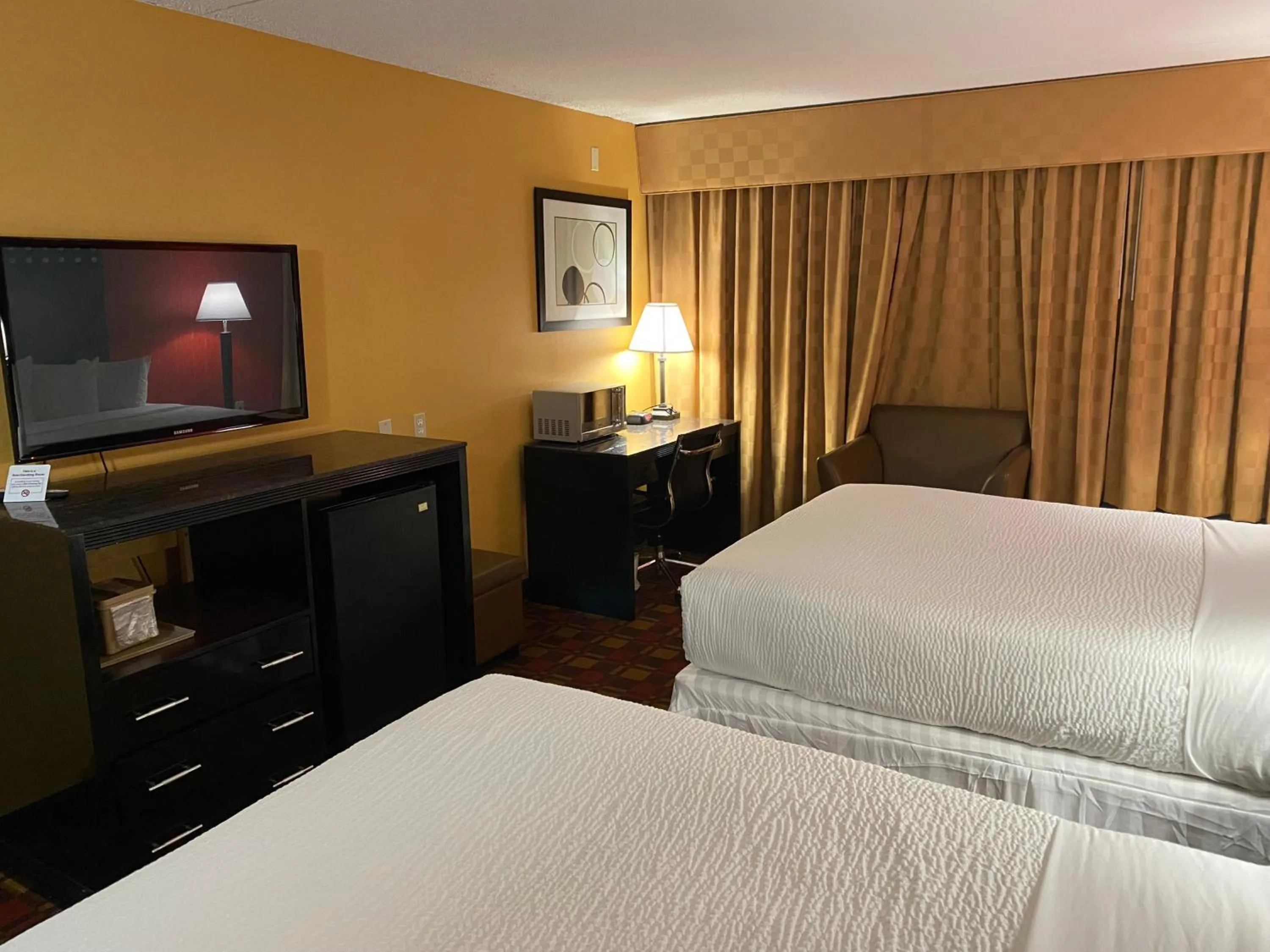 Bedroom, Bed in Ramada by Wyndham Rochelle Park Near Paramus
