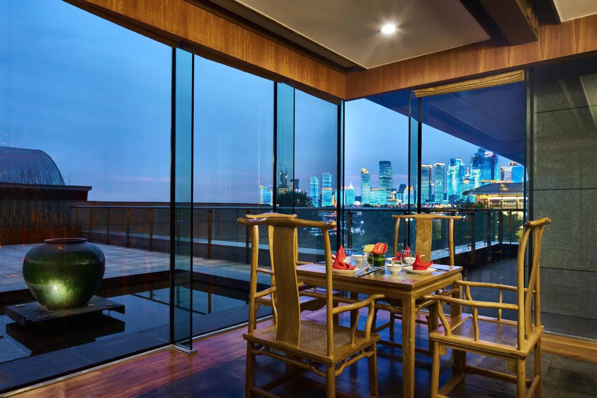 Restaurant/places to eat in InterContinental Qingdao by IHG