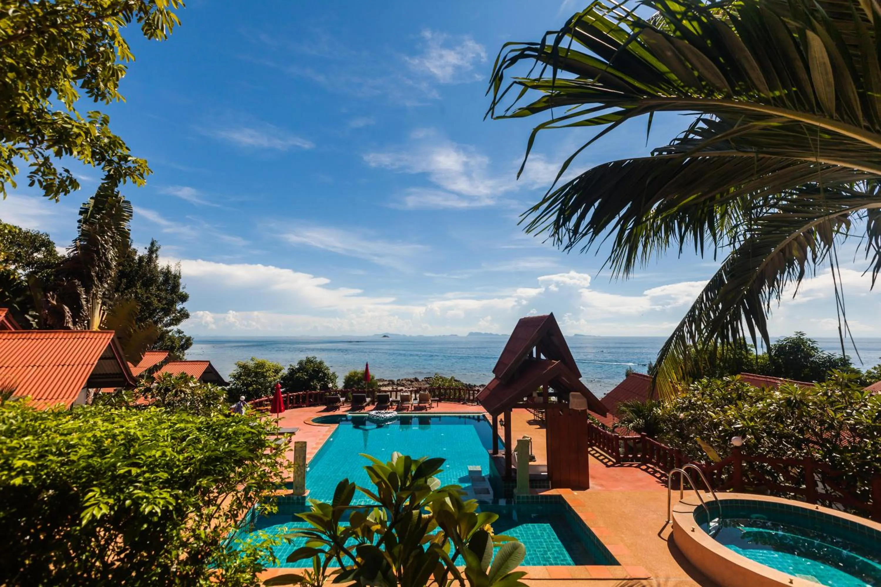 Swimming pool in Zama Resort Koh Phangan
