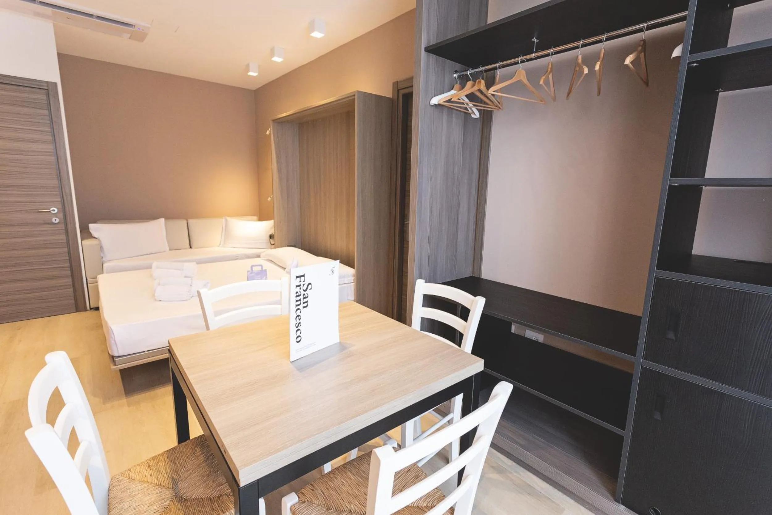 Living room, Bed in Antico Podere San Francesco