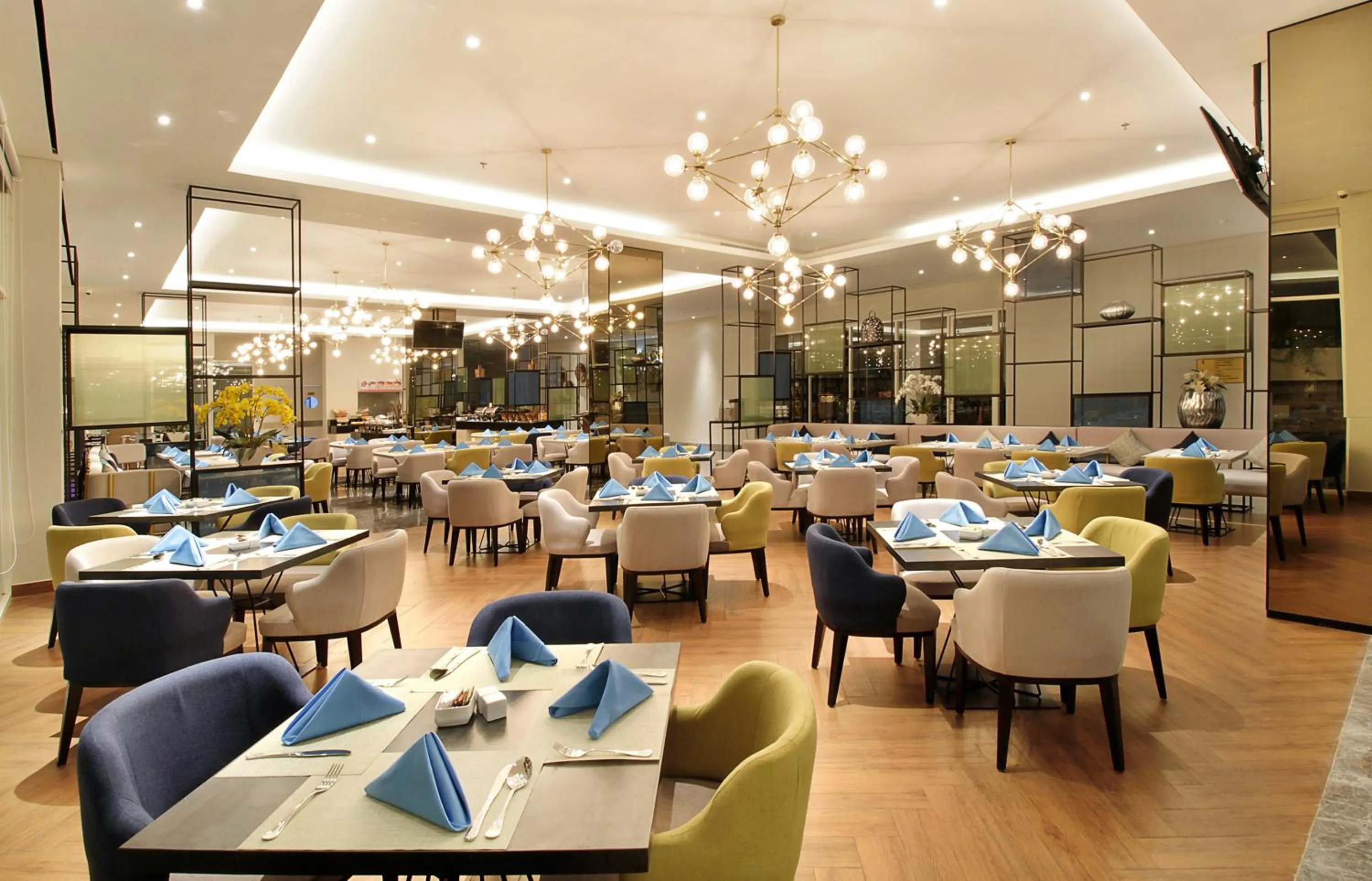 Restaurant/places to eat in Swiss-Belinn Airport Surabaya
