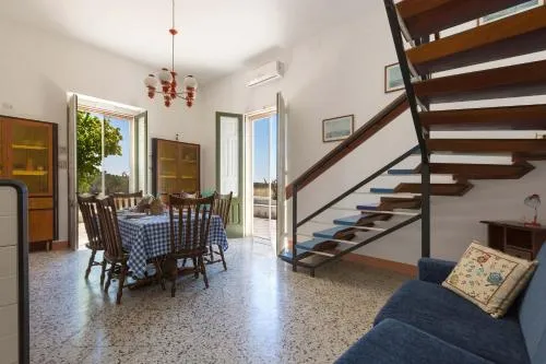 Villa dei Primi by BarbarHouse