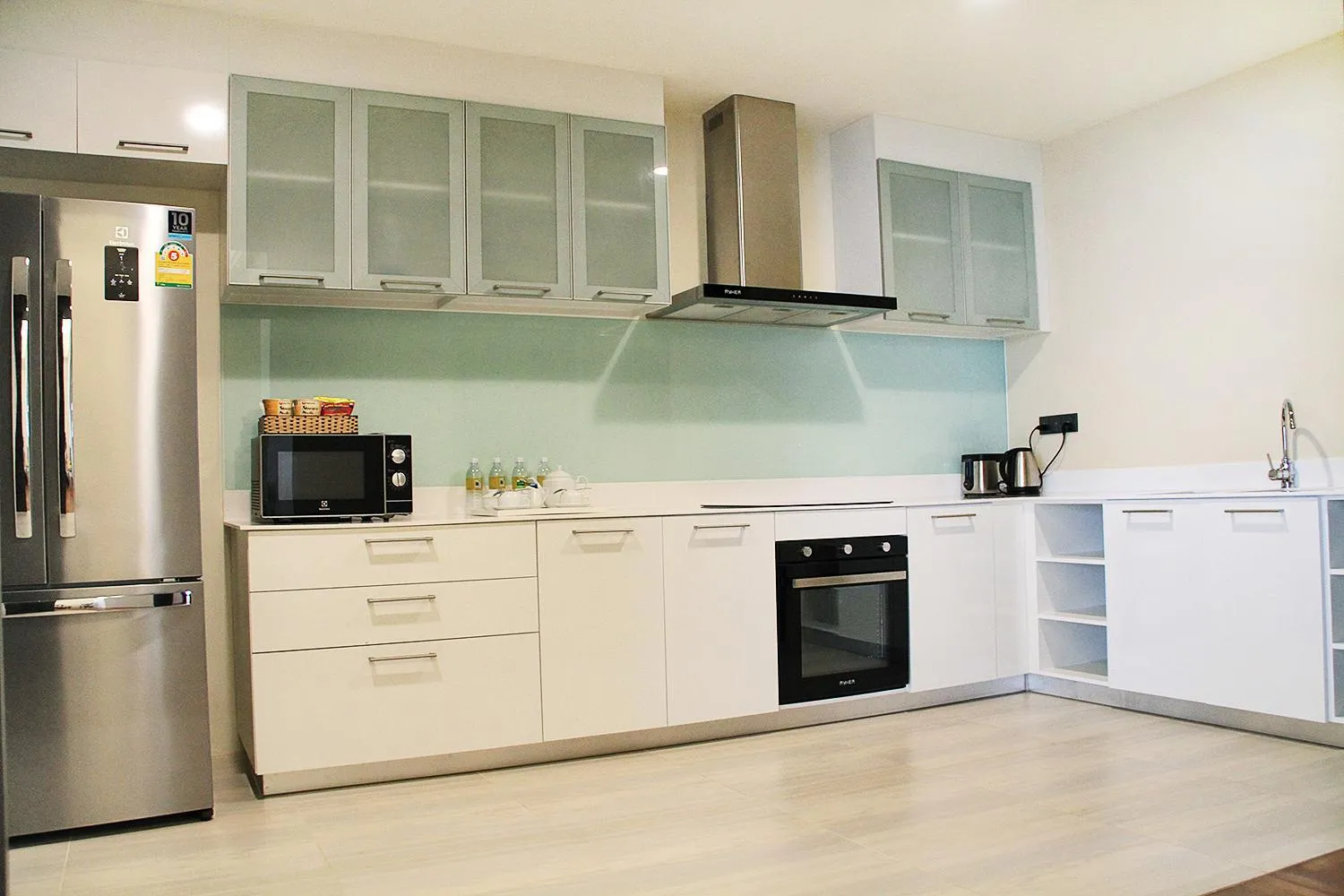 Property building in Himawari Hotel Apartments