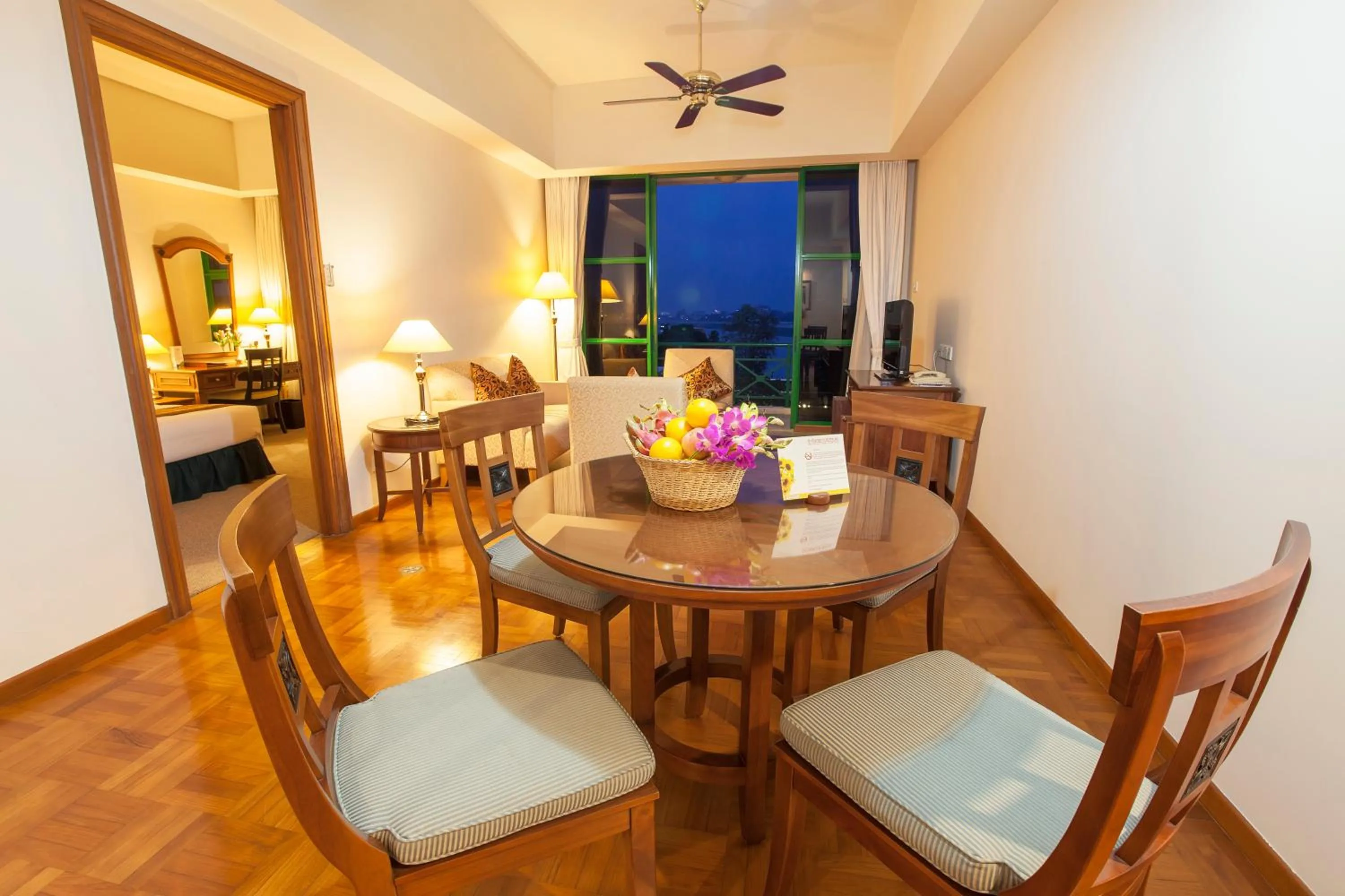 Property building in Himawari Hotel Apartments
