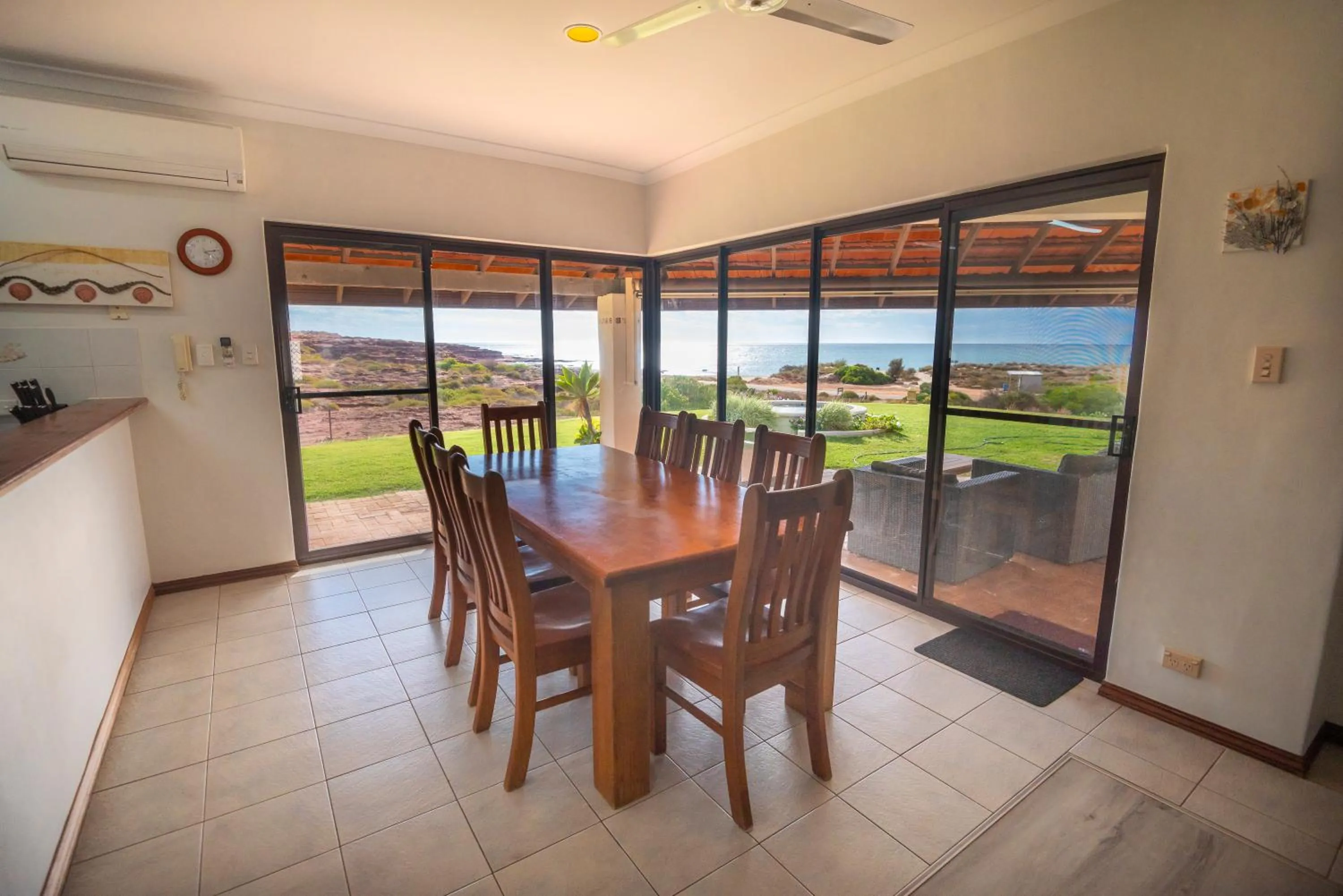 Dining area in Kalbarri Red Bluff Tourist Park