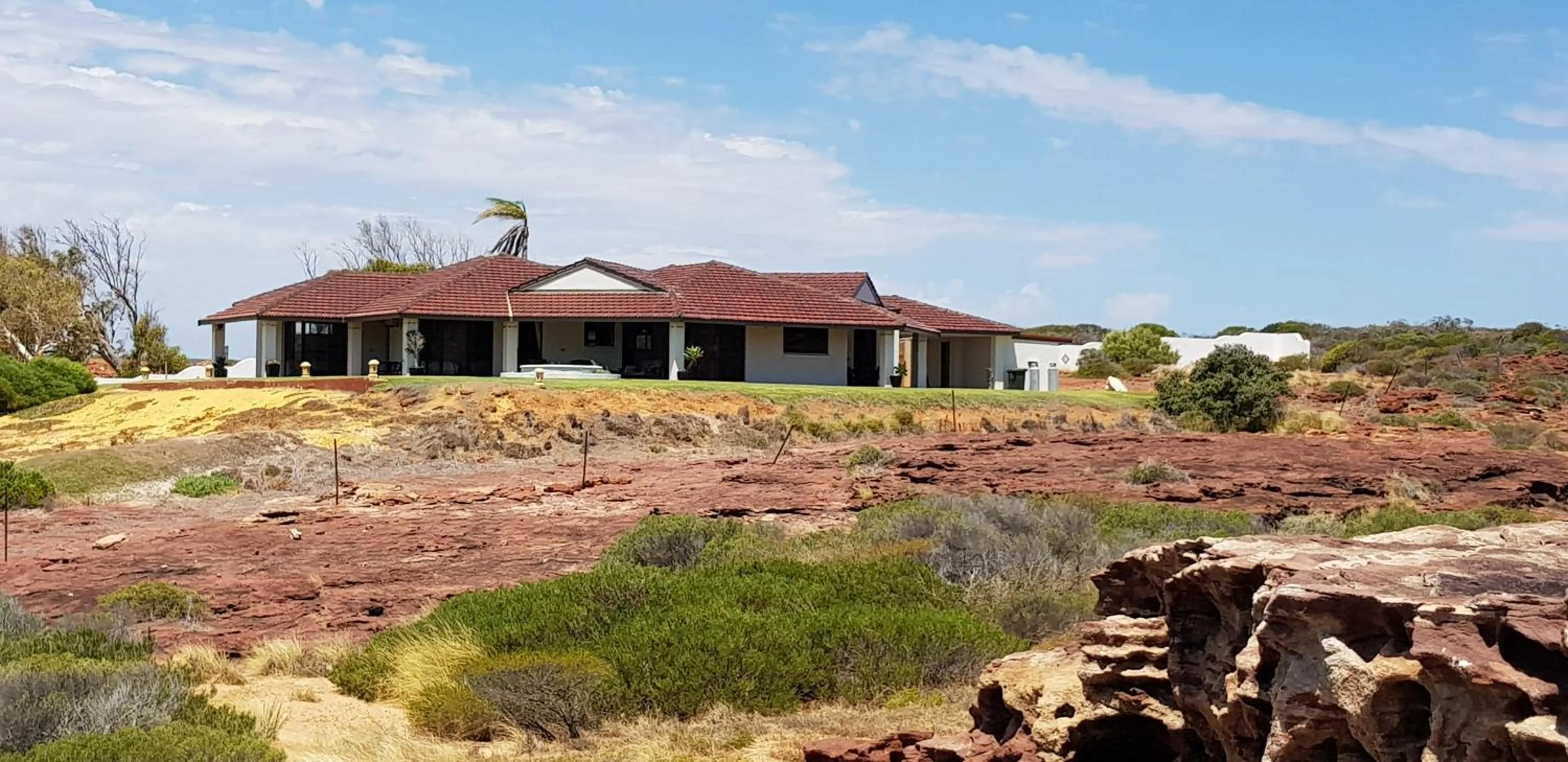 Property building in Kalbarri Red Bluff Tourist Park