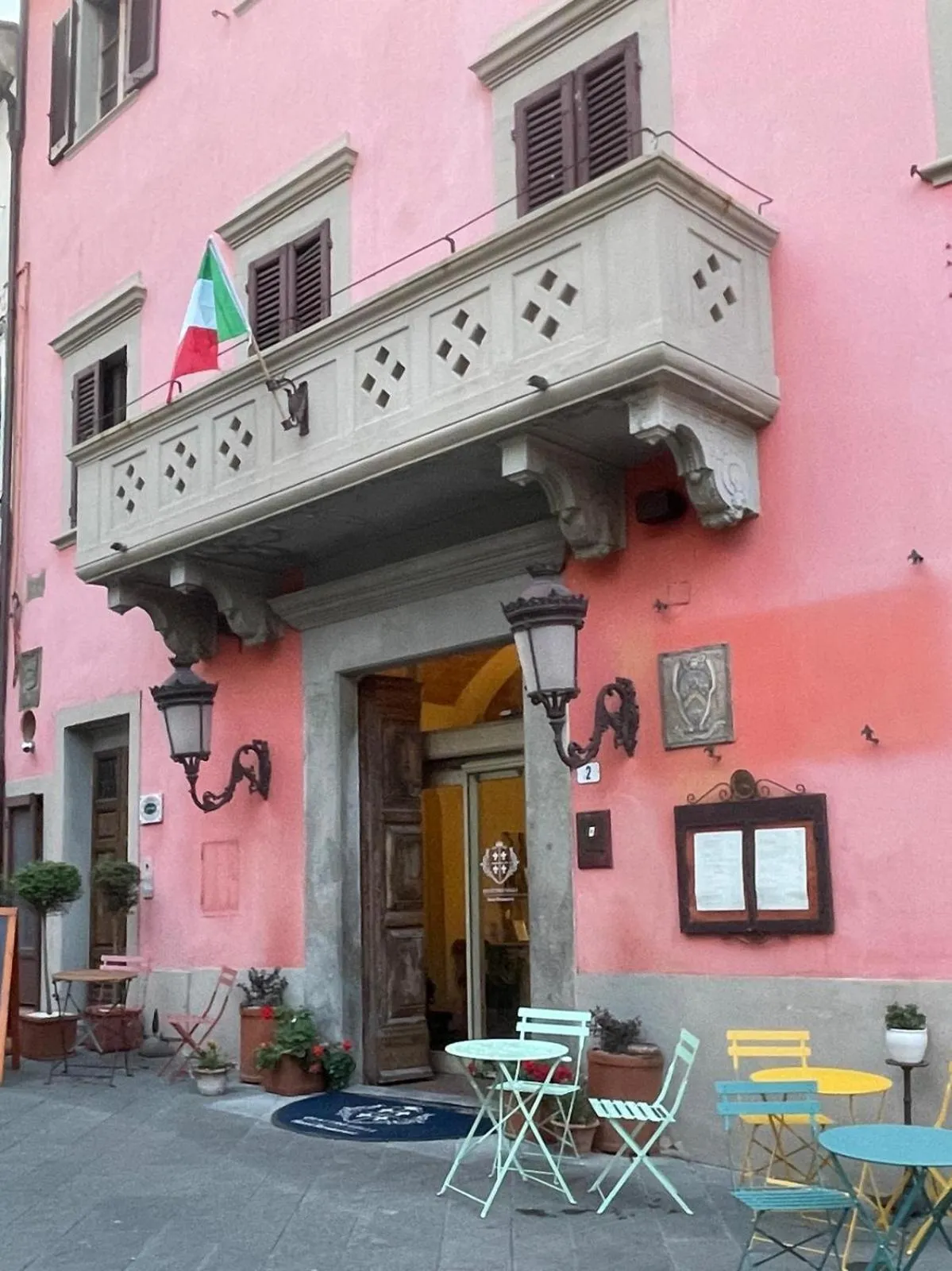 Facade/entrance in Quattro Gigli Hotel