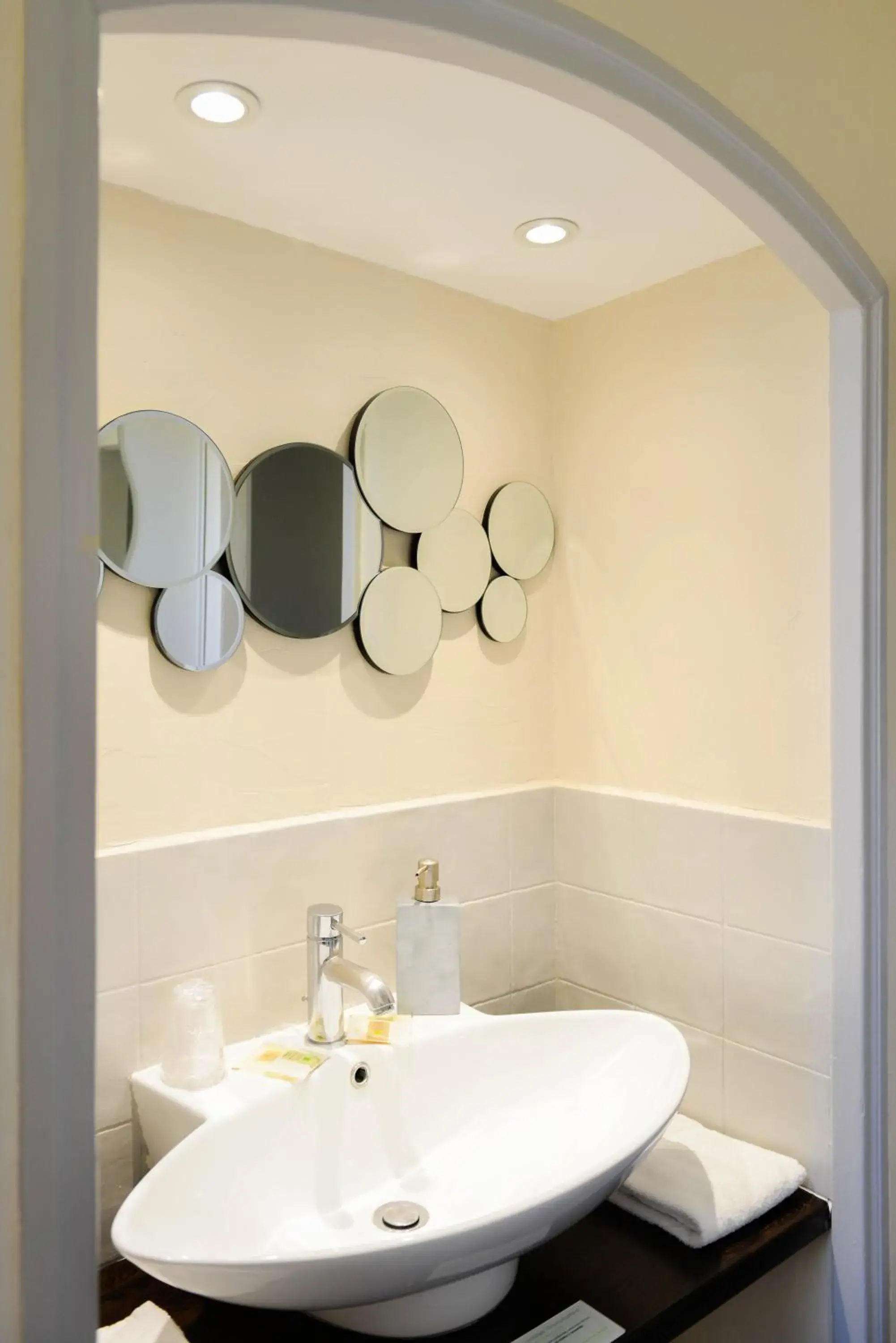 Classic Double Room in Logis Hôtel Restaurant des Corbières Classic Double Room in Logis Hôtel Restaurant des Corbières