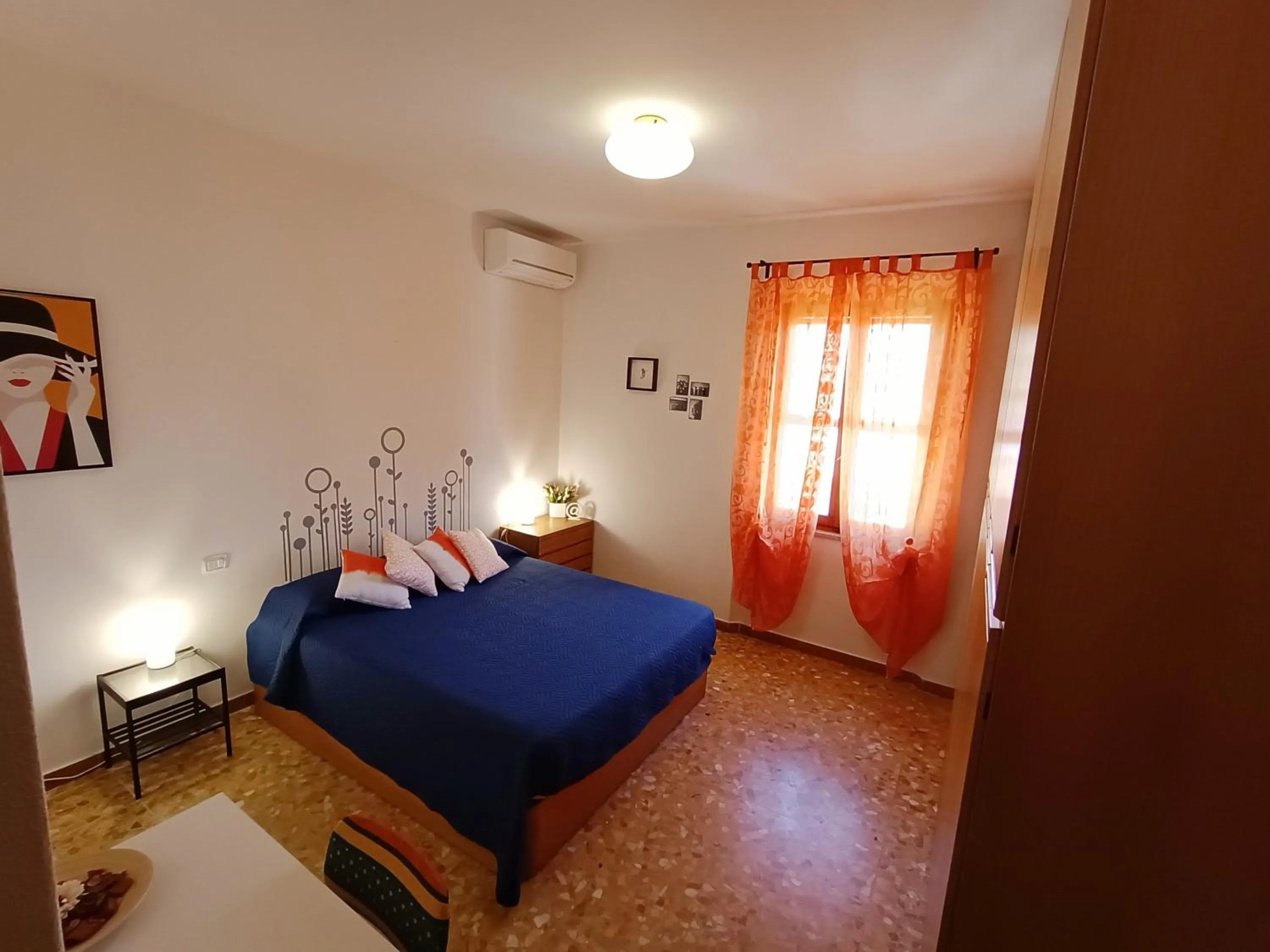 Bedroom, Bed in Lo Zizzolo- Bed&Breakfast