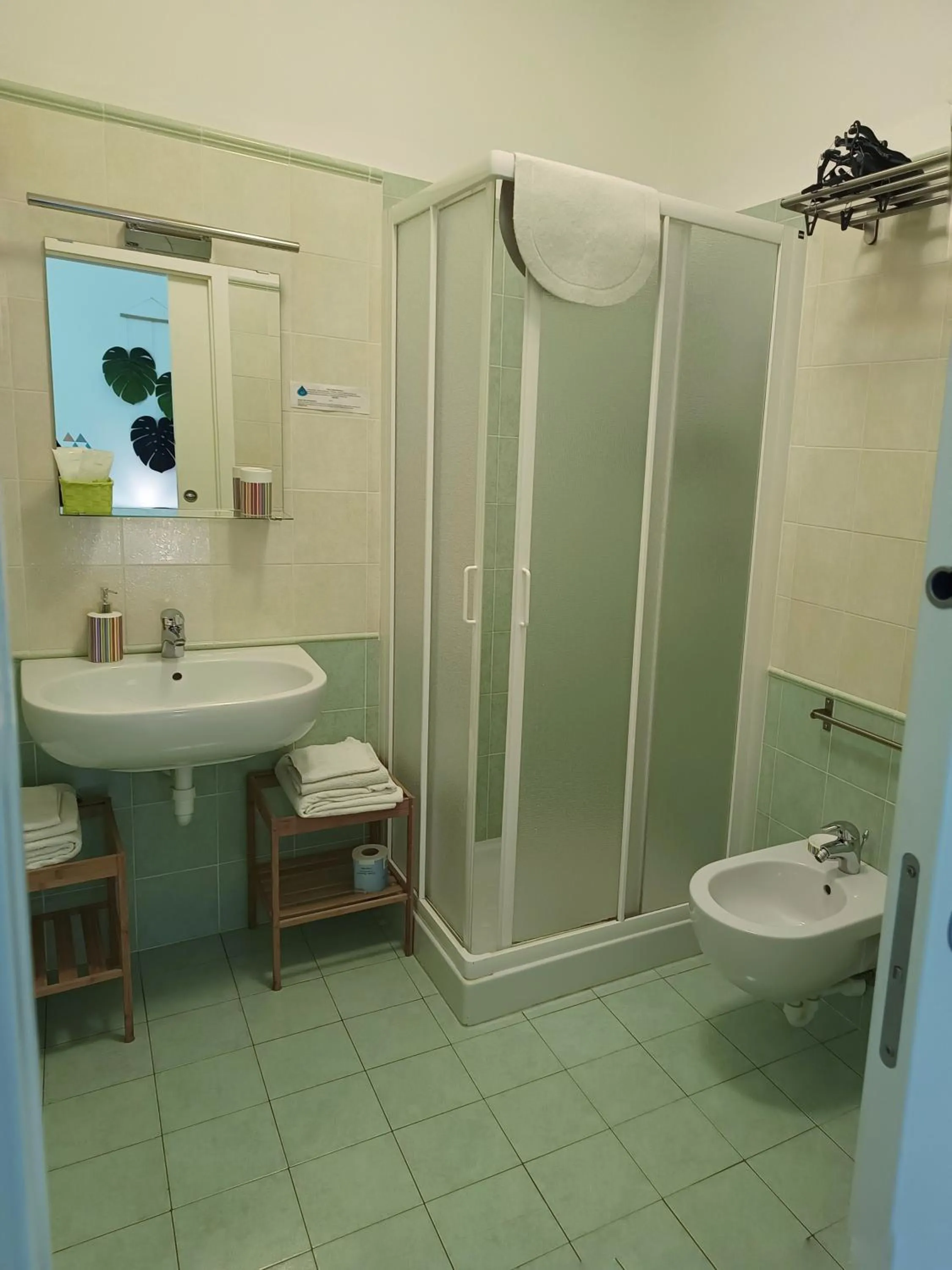 Bathroom in Lo Zizzolo- Bed&Breakfast