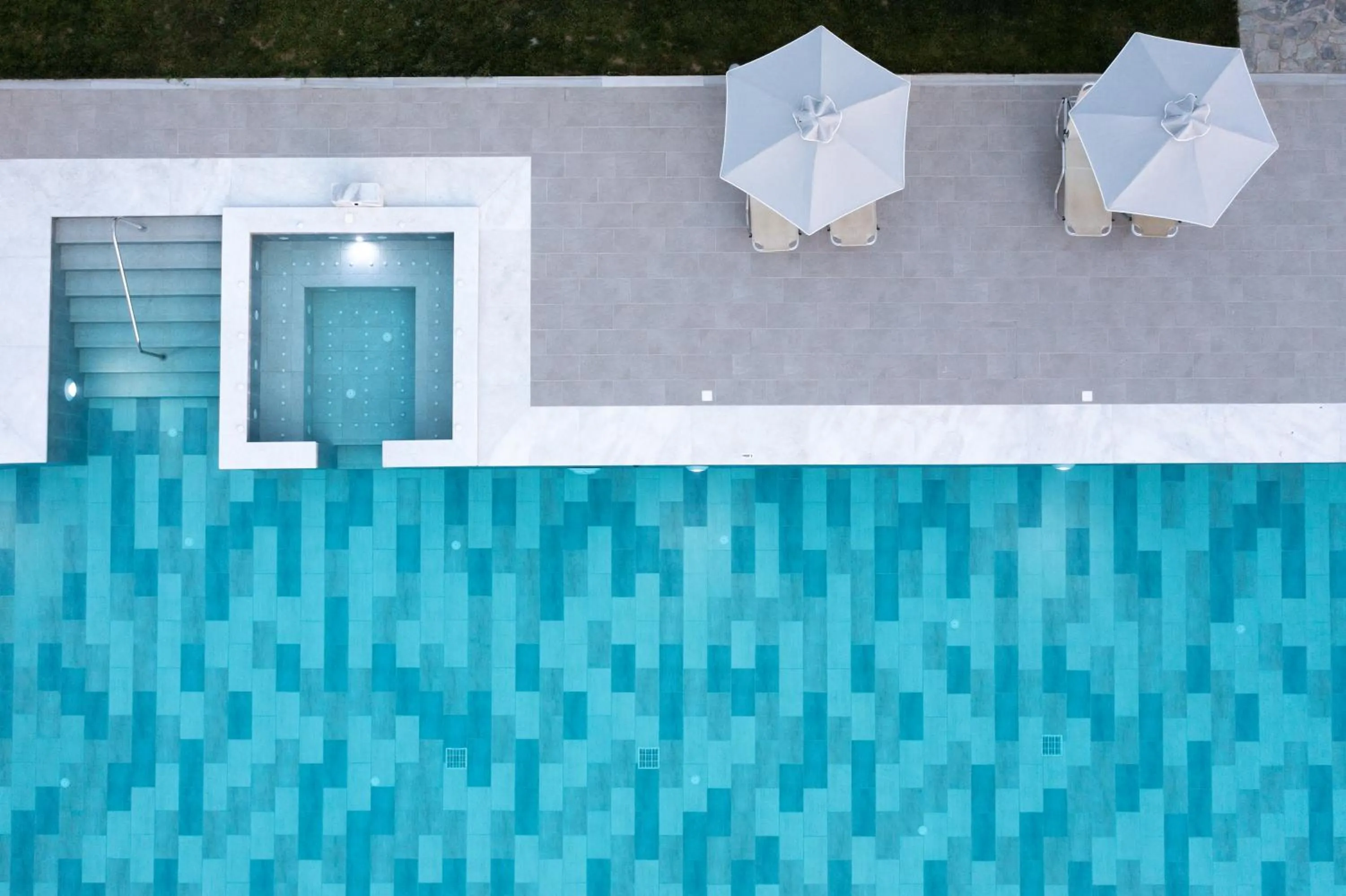 Swimming pool in Hotel Esperia