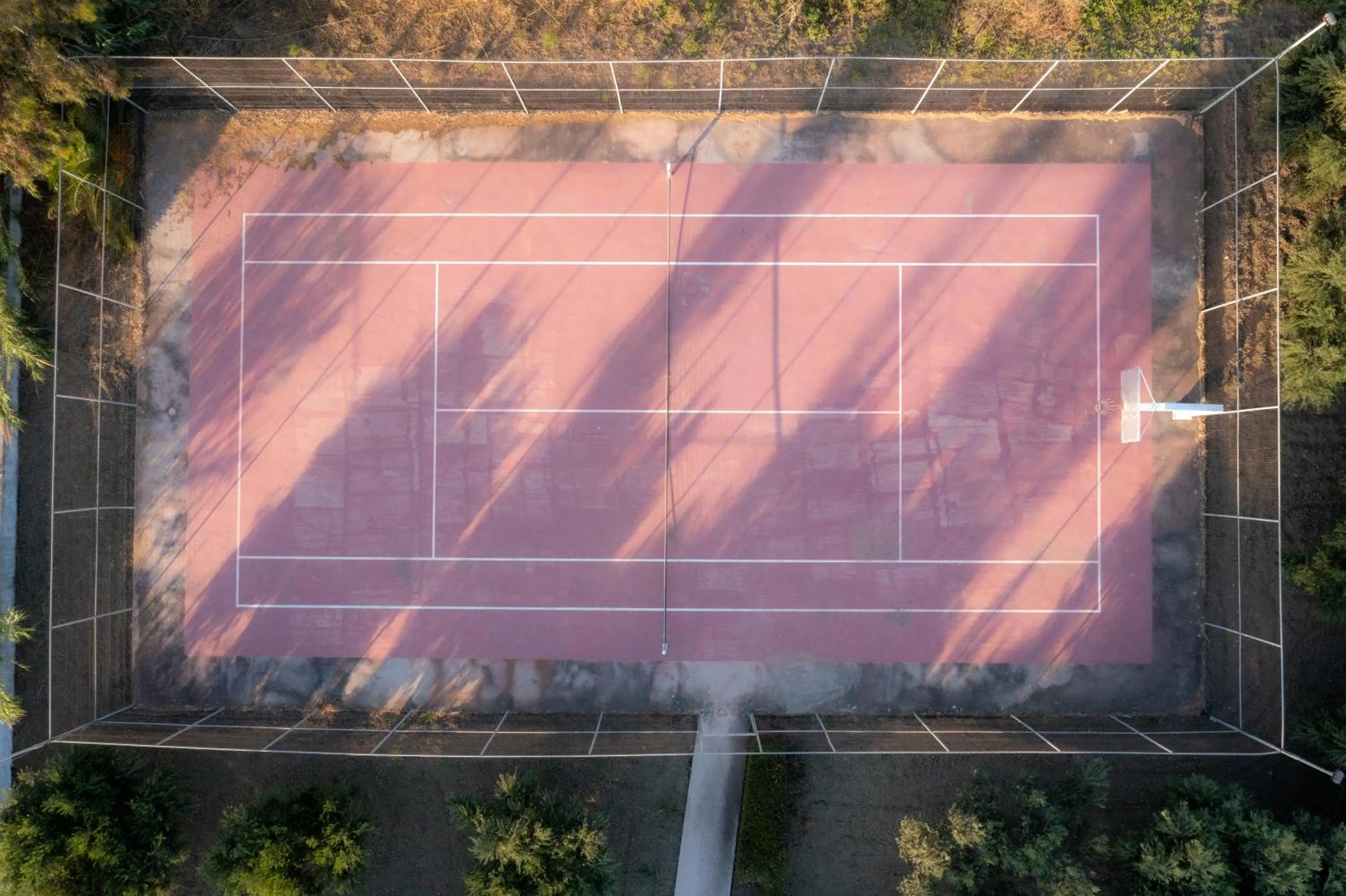 Tennis court in Hotel Esperia