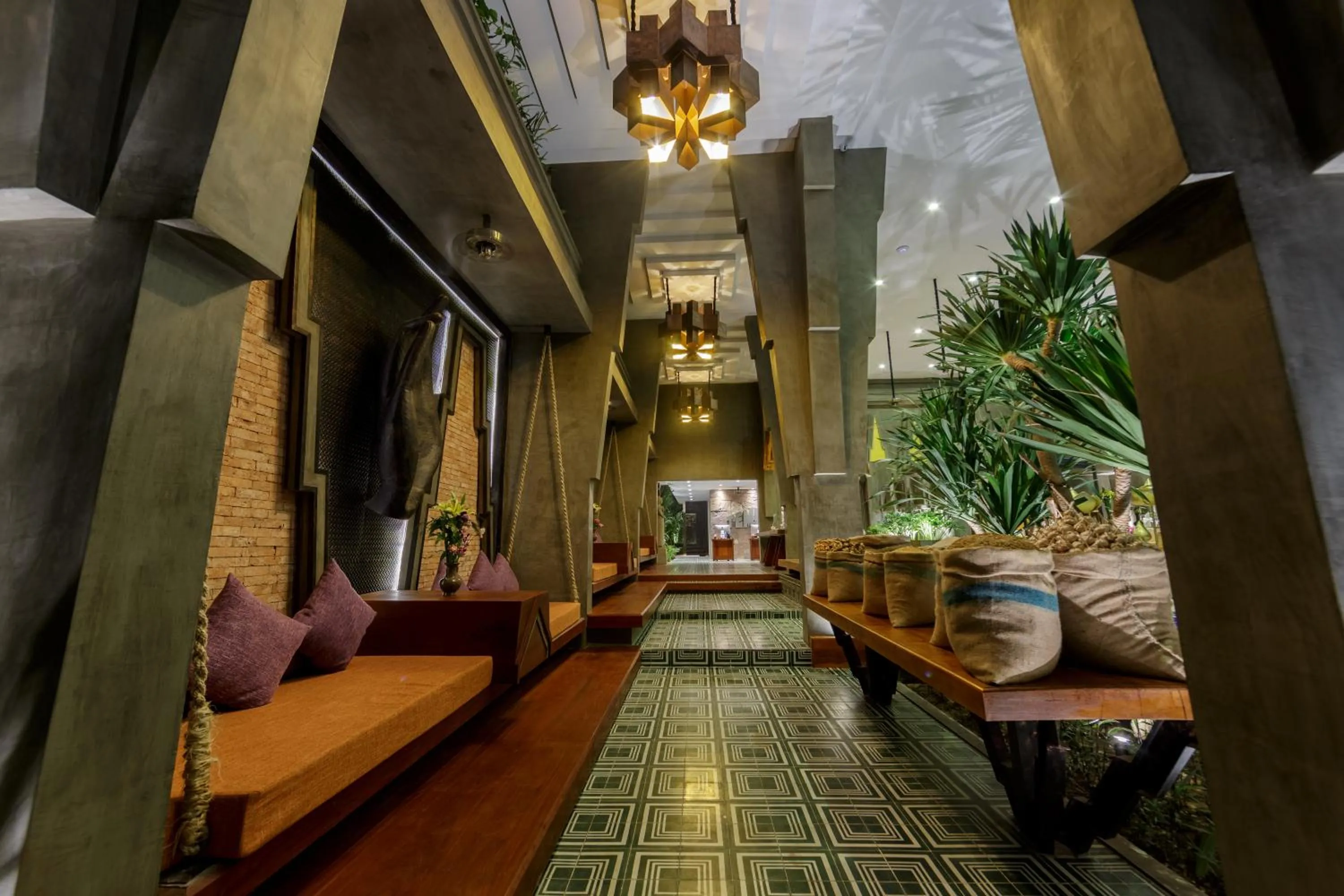 Facade/entrance in Golden Temple Boutique