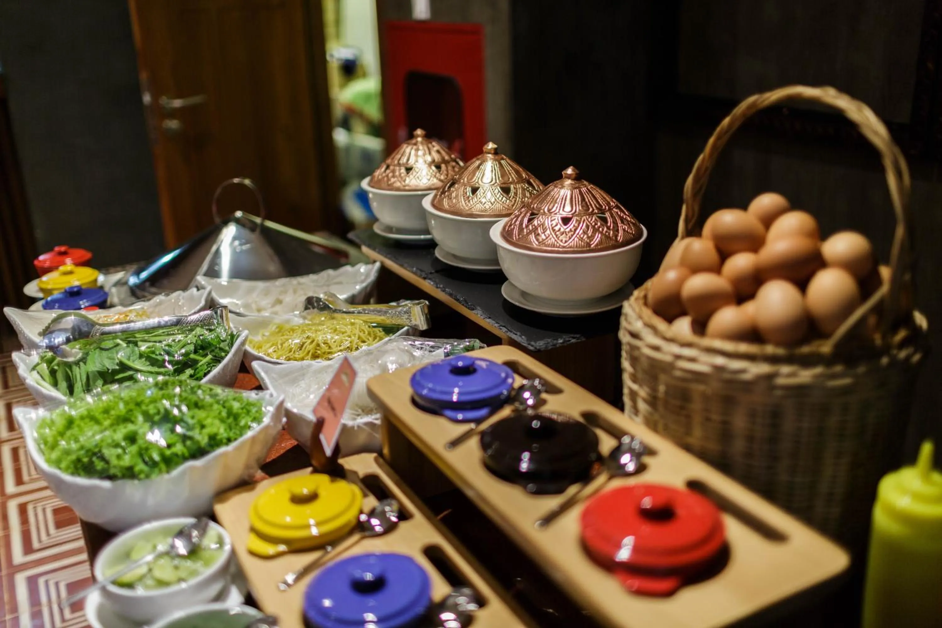 Restaurant/places to eat in Golden Temple Boutique