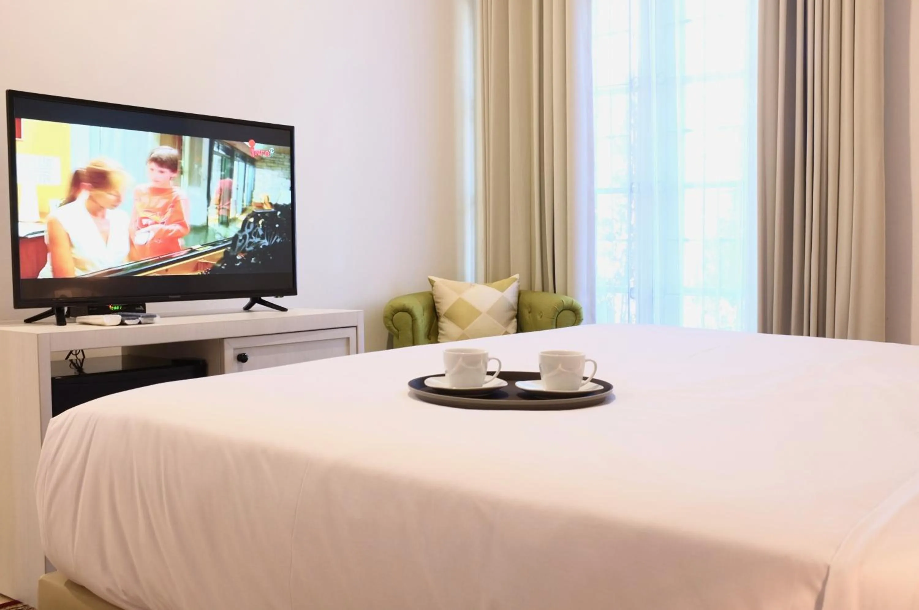 Bathroom, Bed in Rumah Kertajaya