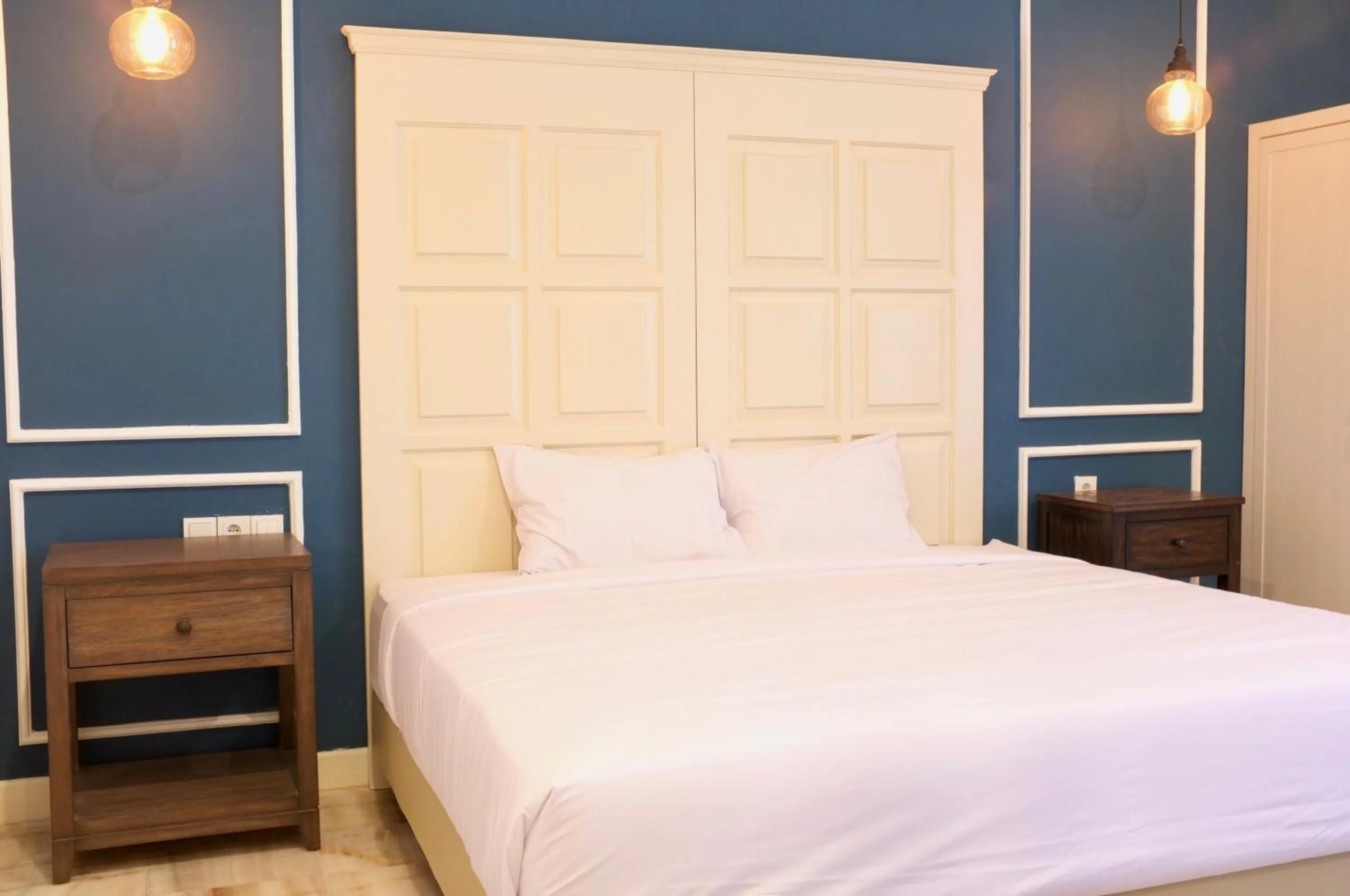 Kitchen or kitchenette, Bed in Rumah Kertajaya