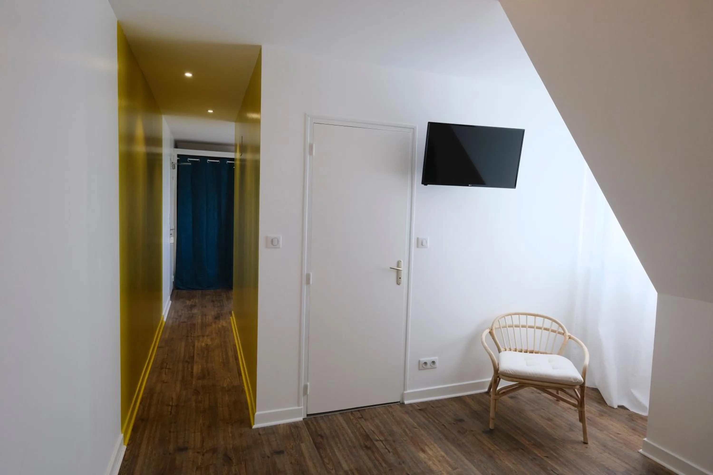 Breakfast in Logis Hotel Le Relais du Teulet