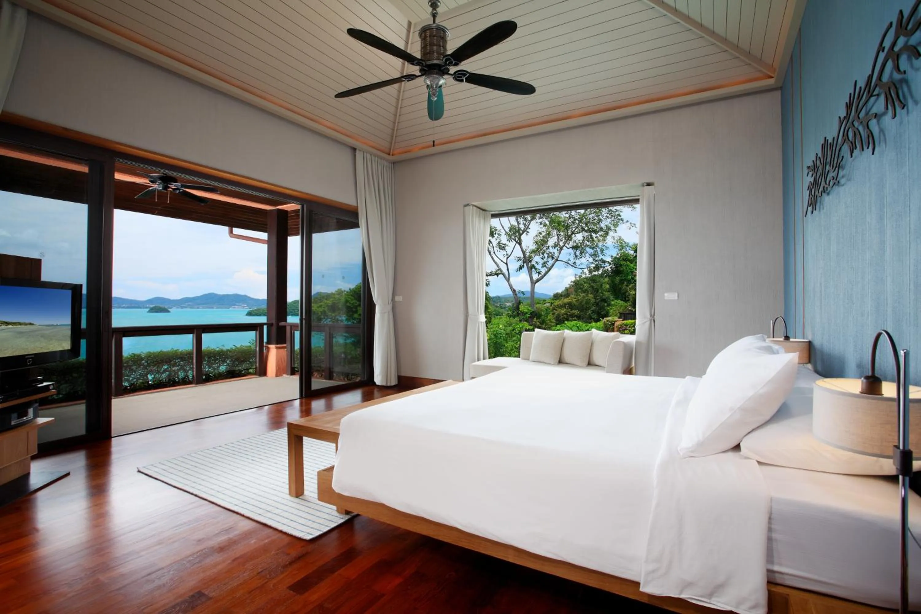 Bed in Sri Panwa Phuket Luxury Pool Villa Hotel - SHA Plus