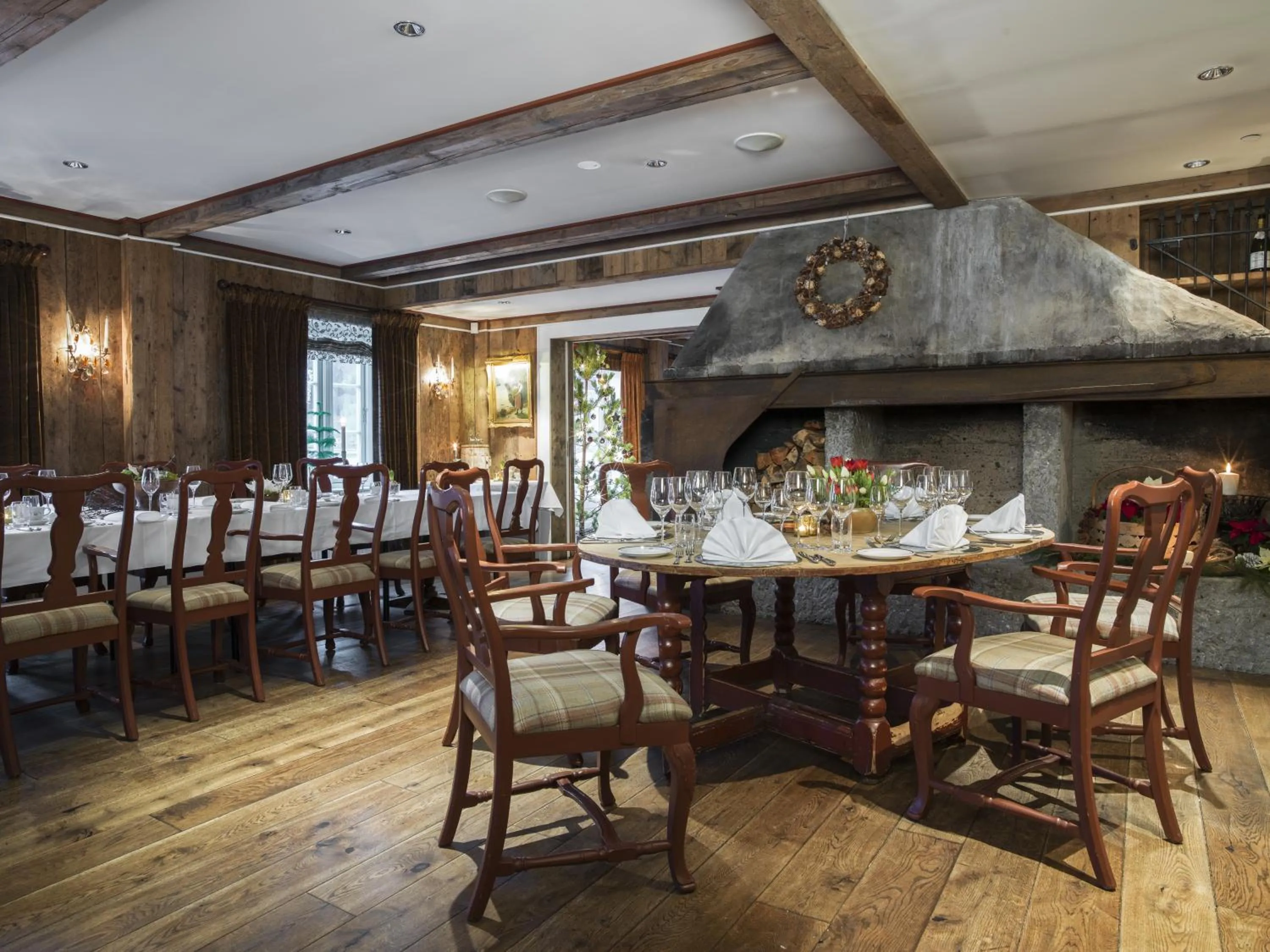 Restaurant/places to eat in Angvik Gamle Handelssted - by Classic Norway Hotels