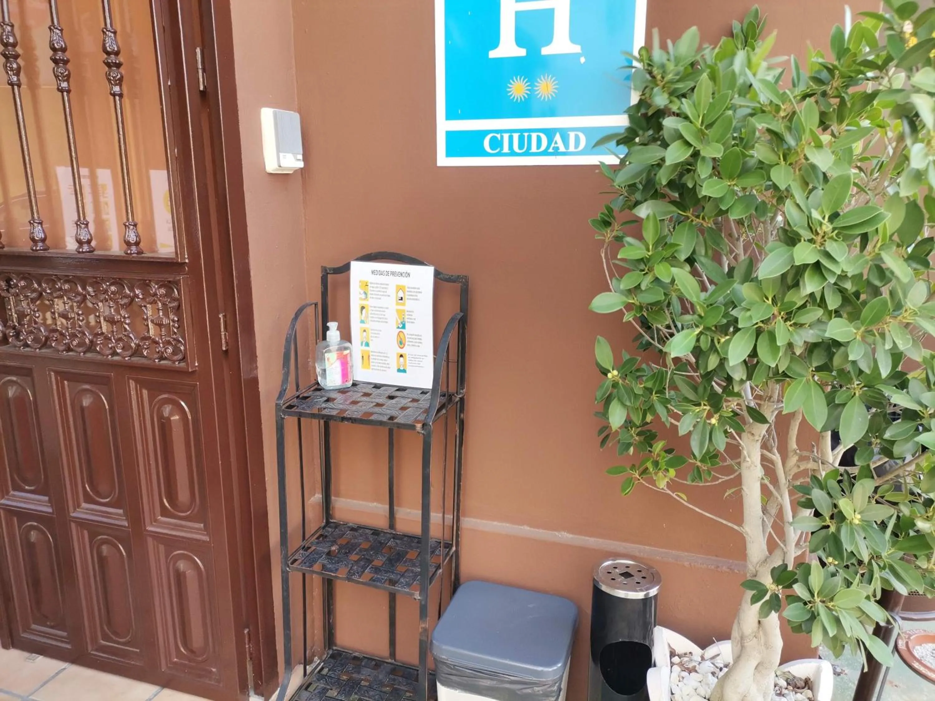 Facade/entrance in Hotel Riavela