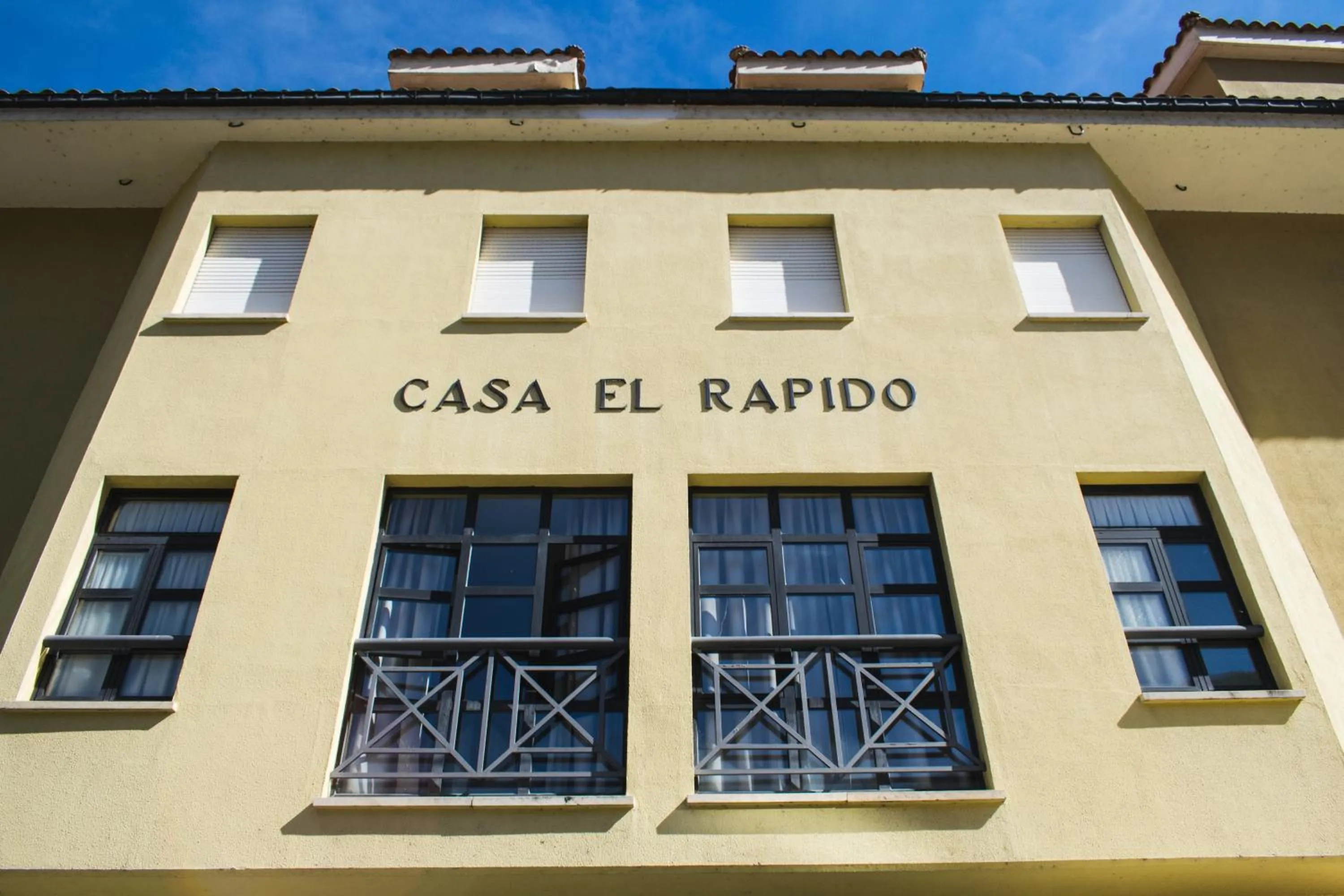 Facade/entrance in Hotel Casa El Rapido