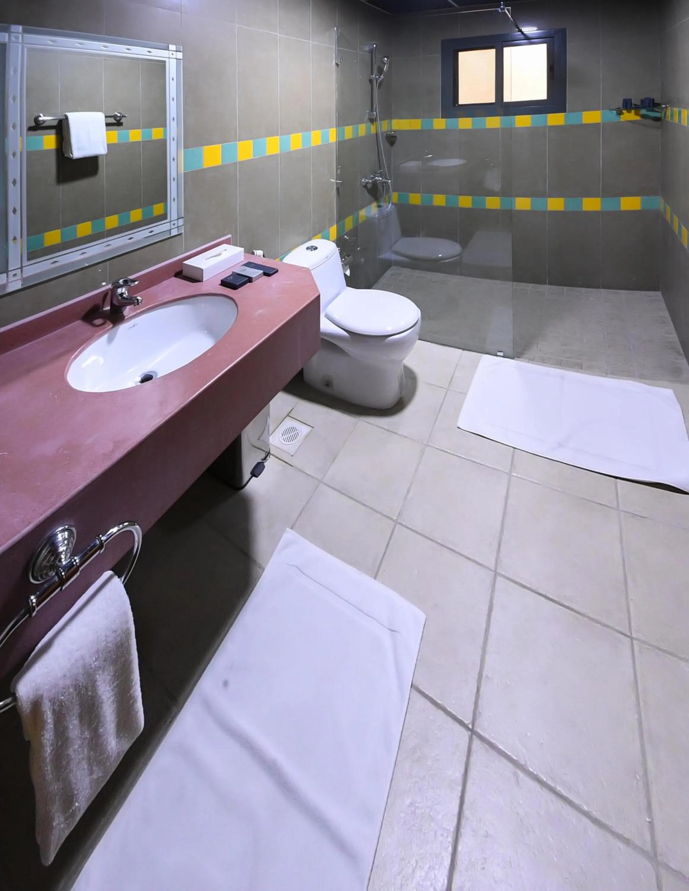 Sea Diamond Plaza Apartments